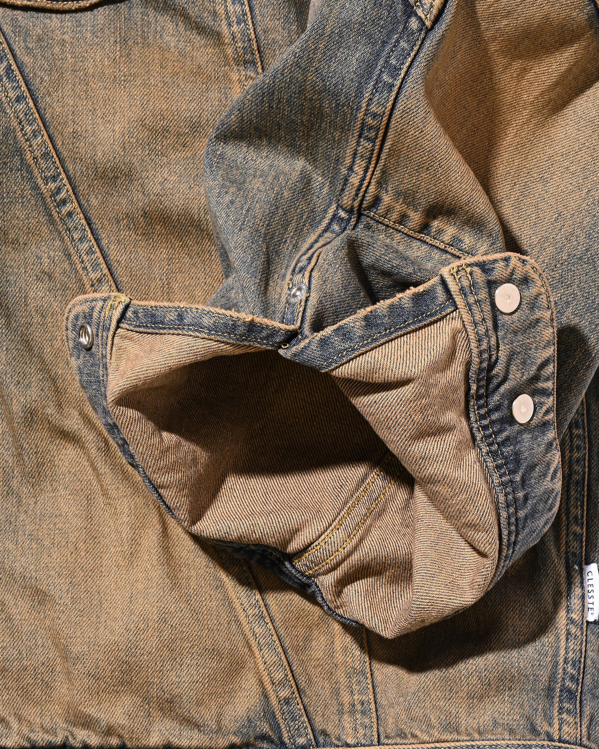 【10.10 SAT 20:00- IN STOCK】 VINTAGE DYED SELVEDGE DENIM FUTURE TRUCKER JACKET (VINTAGE BEIGE)