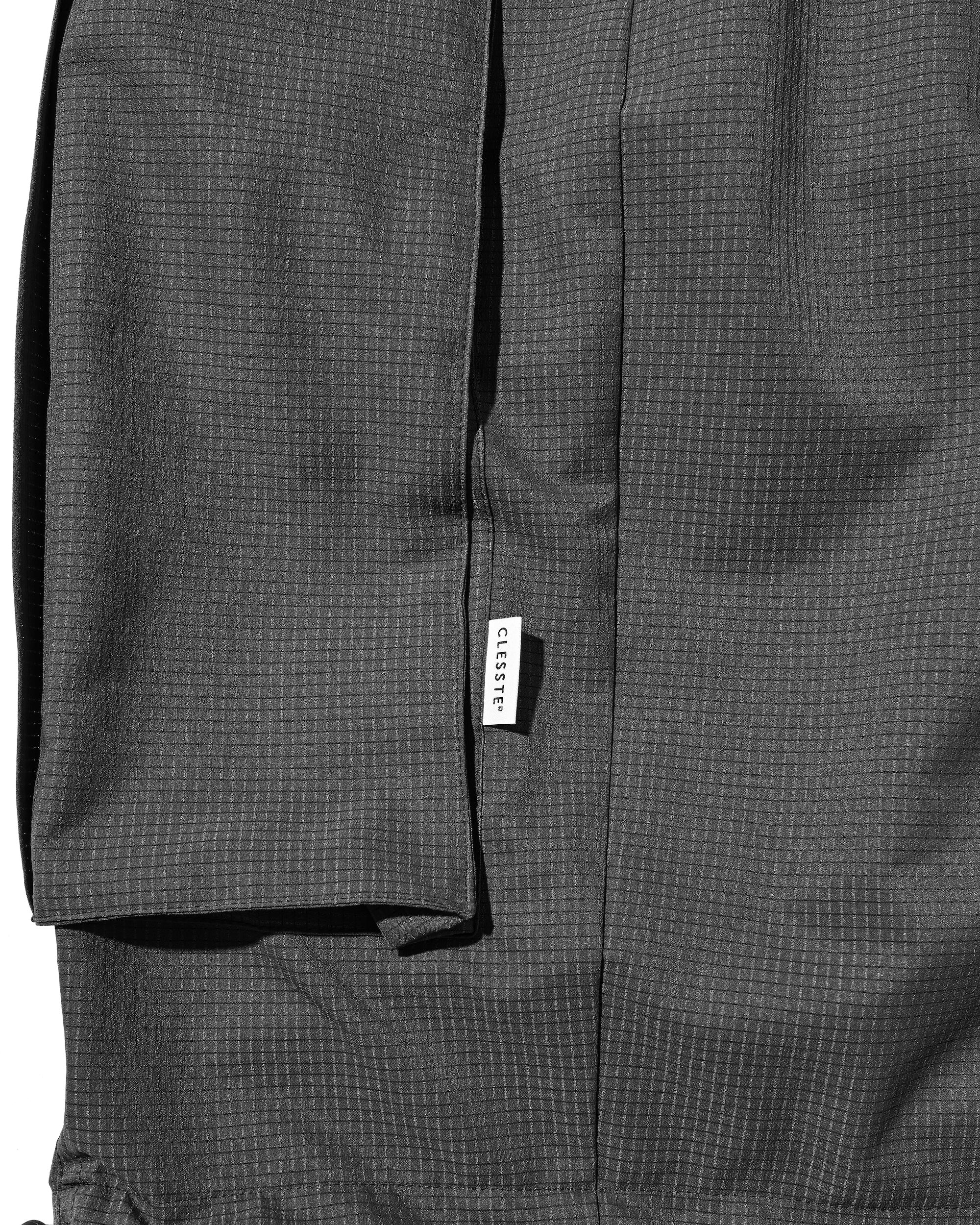 【4.11 SAT 20:00- IN STOCK】COOLDOTS® CITY MEGA POCKET BALLOON CARGO HALF PANTS (CHARCOAL)