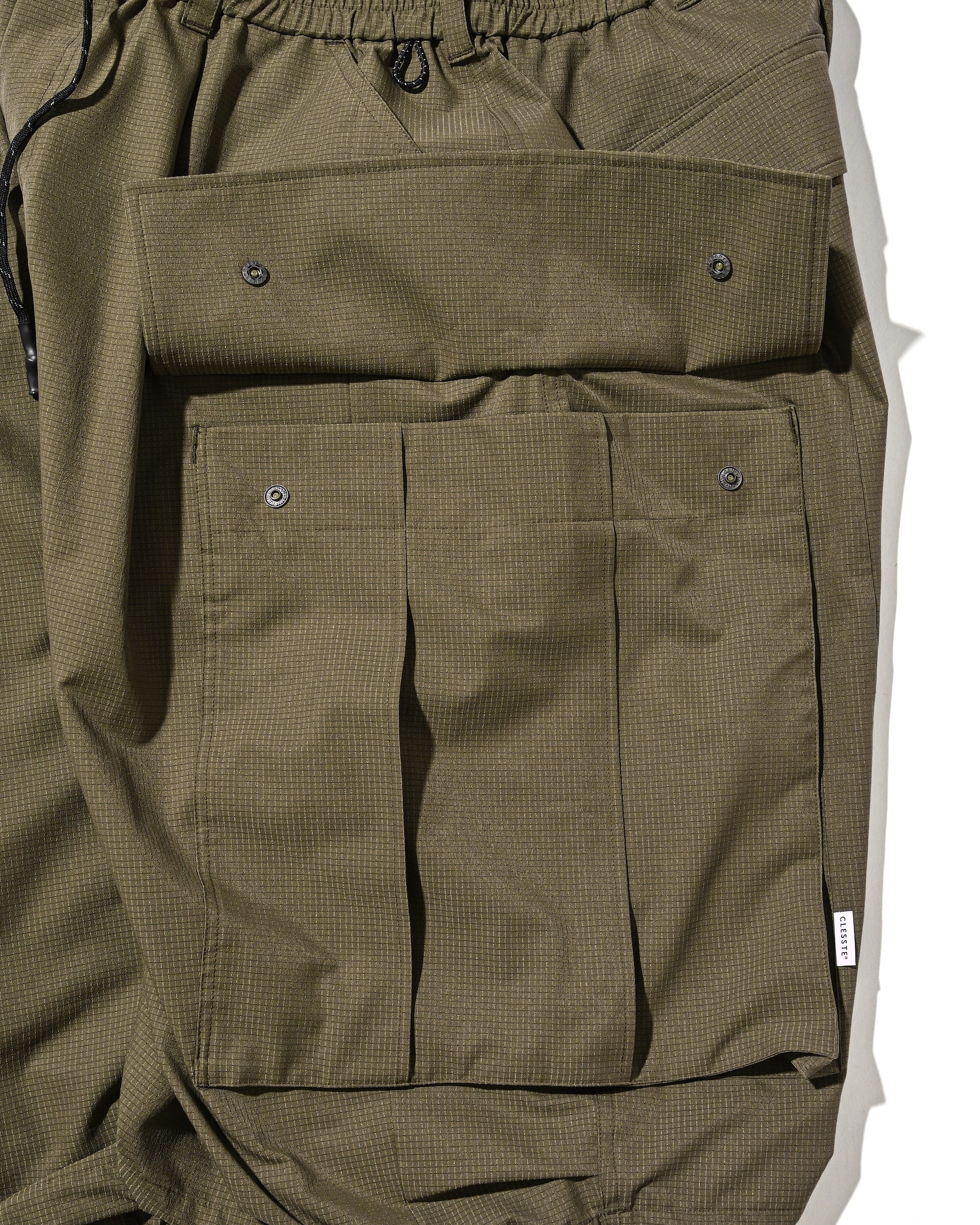 【4.11 SAT 20:00- IN STOCK】COOLDOTS® CITY MEGA POCKET BALLOON CARGO HALF PANTS (OLIVE)