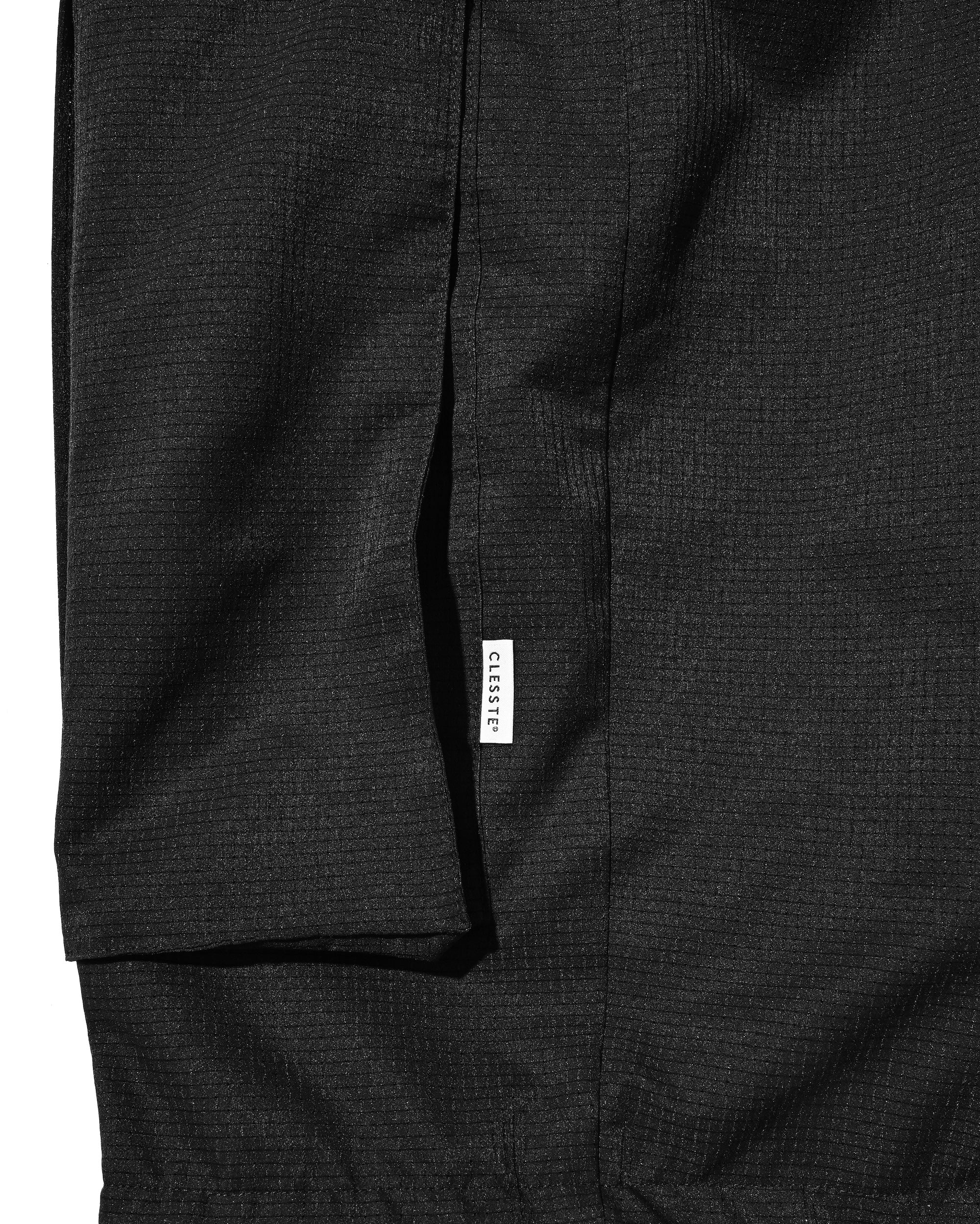 【4.11 SAT 20:00- IN STOCK】COOLDOTS® CITY MEGA POCKET BALLOON CARGO HALF PANTS (BLACK)