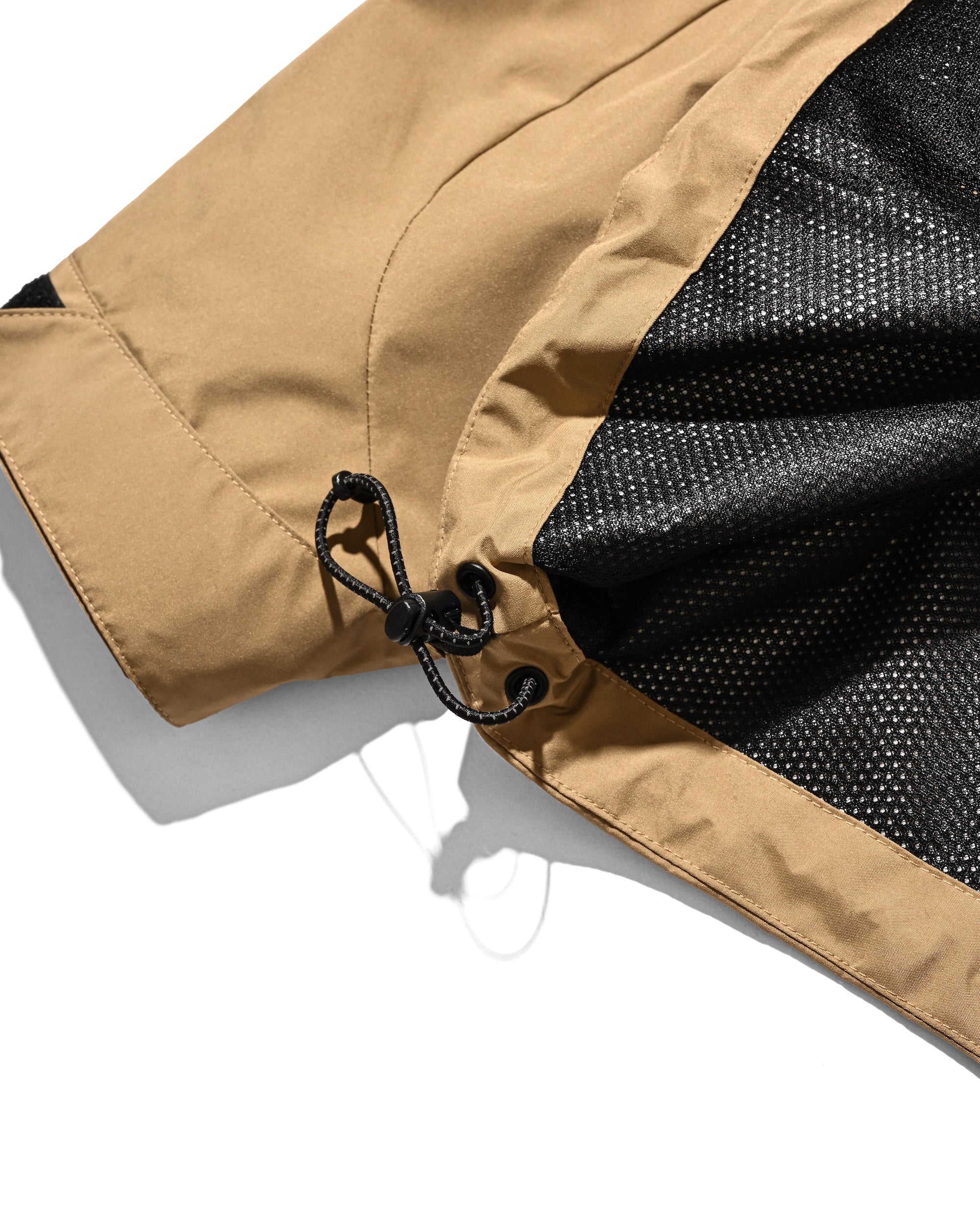 +phenix WINDSTOPPER® by GORE-TEX LABS CITY MOUNTAIN JACKET (CAMEL BEIGE)