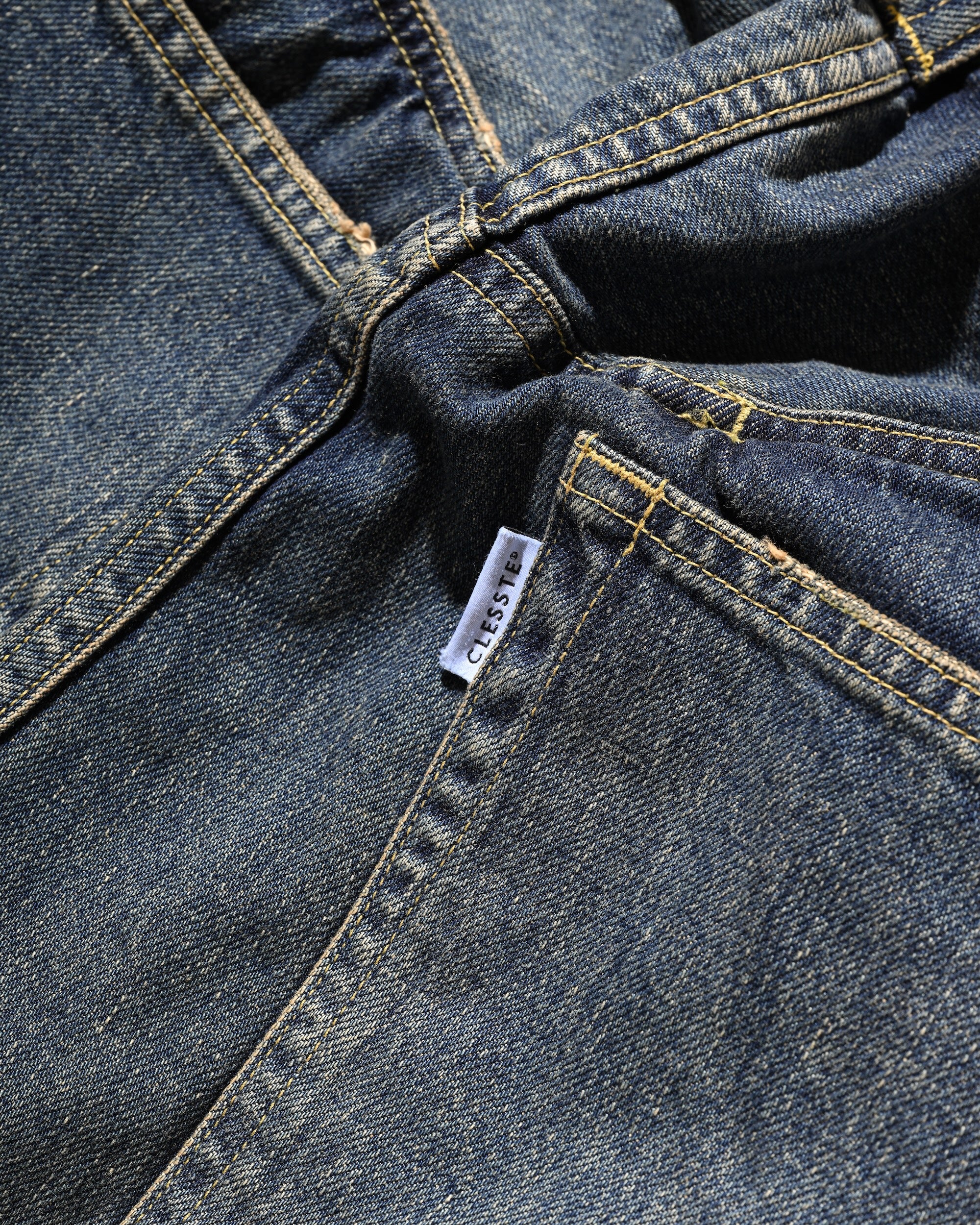 【10.1 WED 20:00- IN STOCK】VINTAGE DYED SELVEDGE DENIM BARREL LEG PANTS (VINTAGE INDIGO)