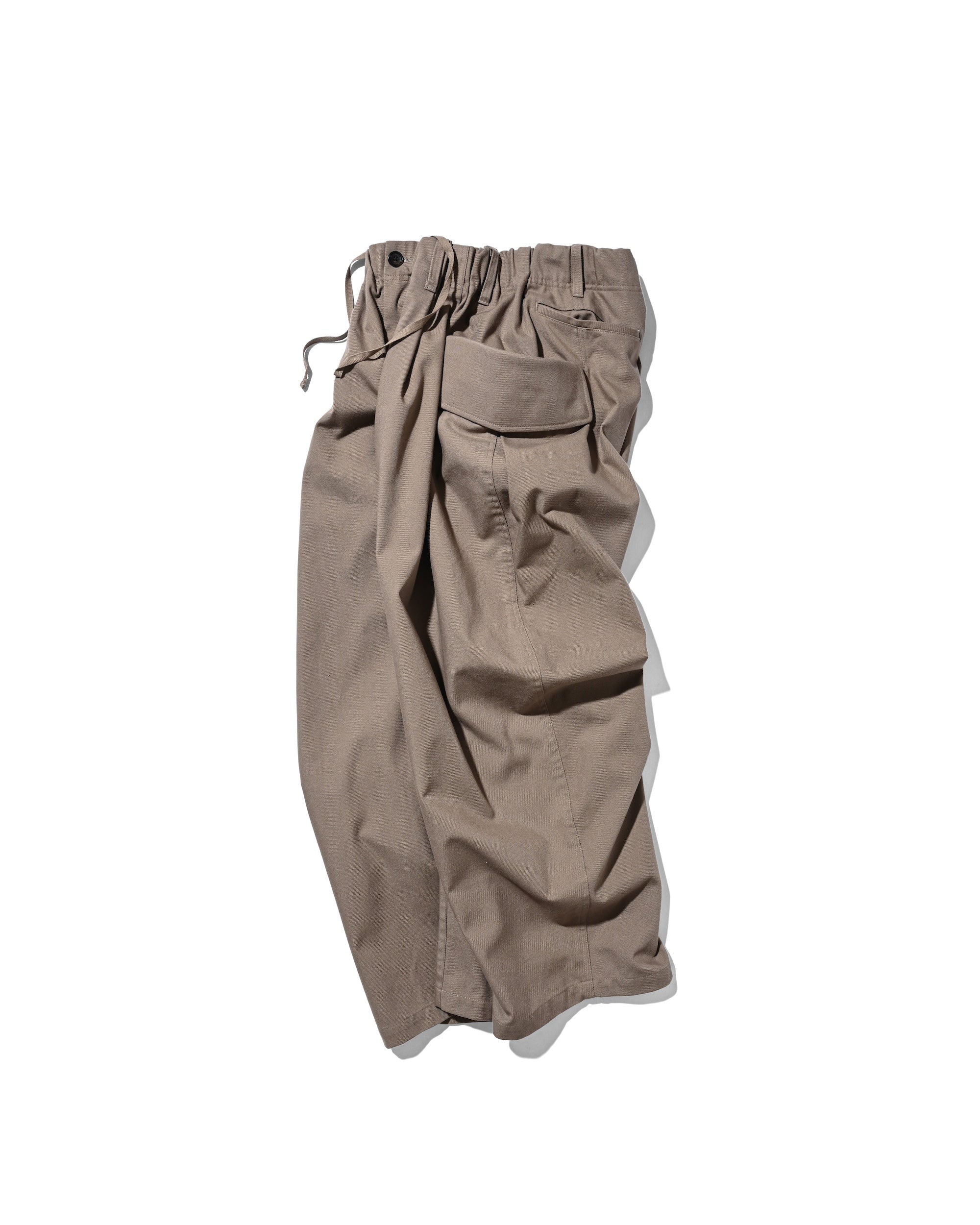 【4.25 SAT 20:00- IN STOCK】SIDE FLAP CURVE PANTS (MOCHA)