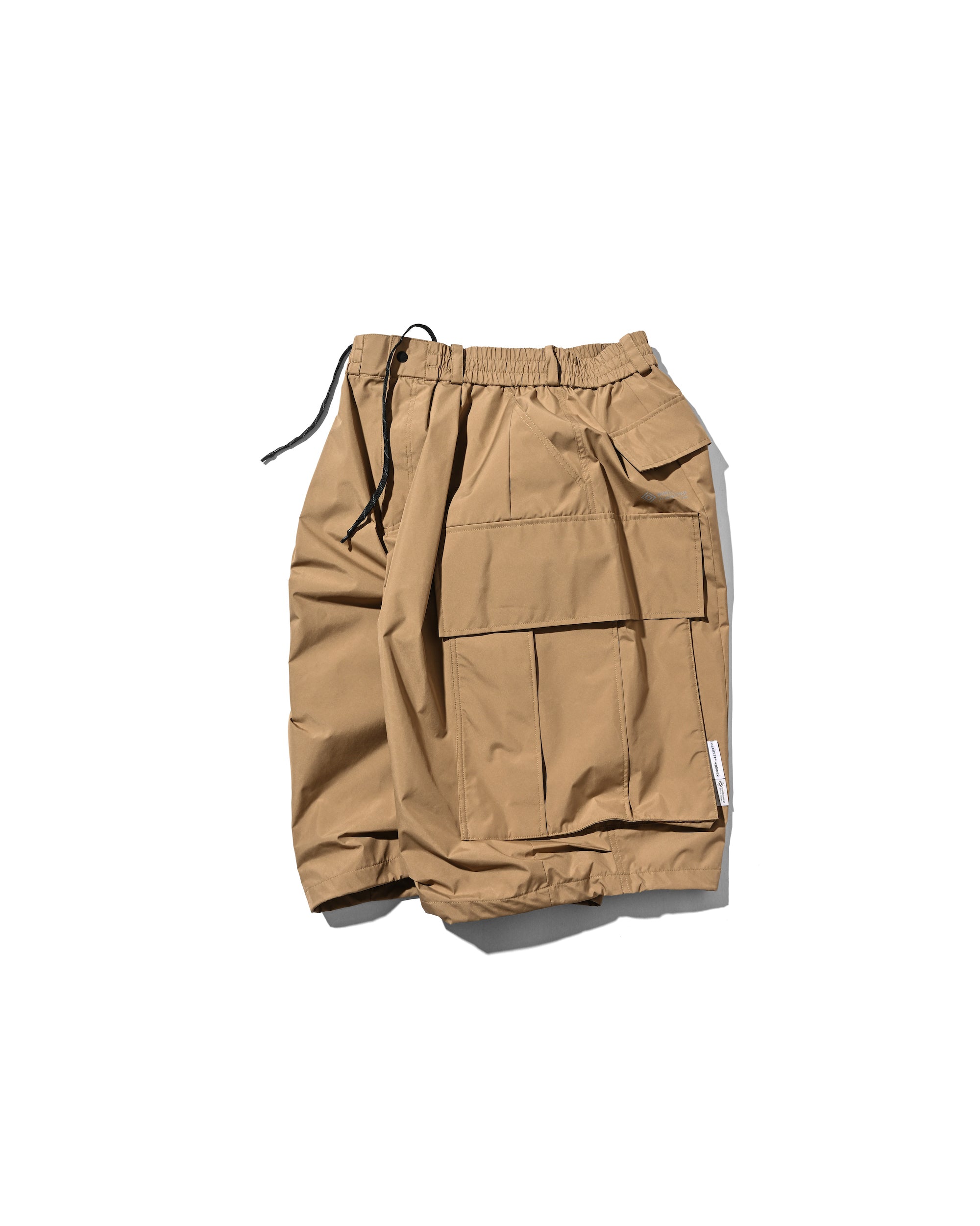 +PHENIX WINDSTOPPER® BY GORE-TEX LABS CITY MEGA POCKET BALLOON CARGO HALF PANTS (CAMEL BEIGE)