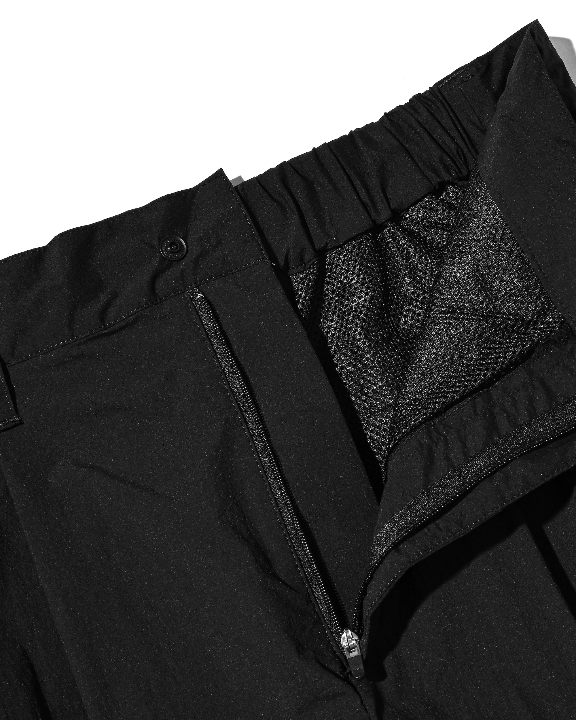 CRISPY NYLON CITY UNIFORM WIDE TAPERED PANTS (BLACK)