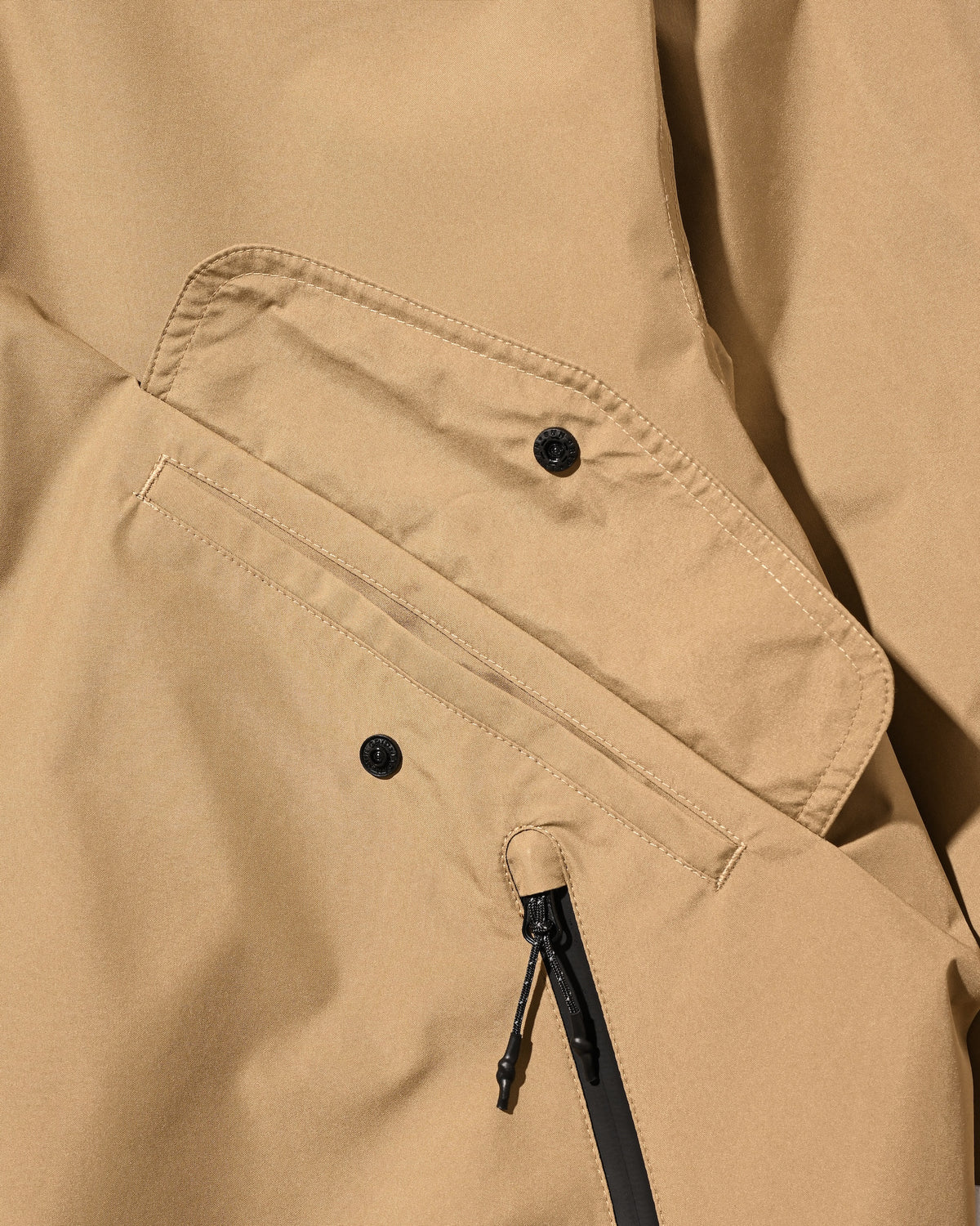【9.12 SAT 20:00- IN STOCK】+phenix WINDSTOPPER® by GORE-TEX LABS CITY FLIGHT JACKET (CAMEL BEIGE)