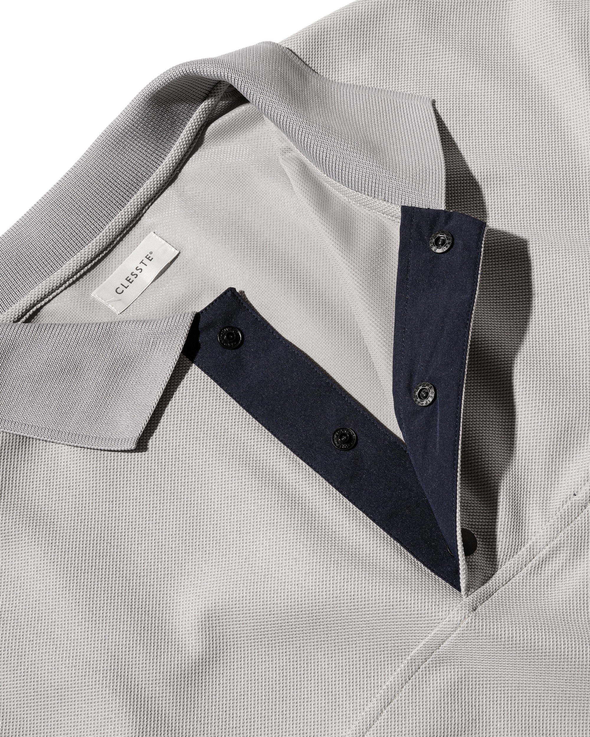 【8.20 WED 20:00- IN STOCK】ACTIVE CITY S/S SNAP POLO SHIRT (GRAY)