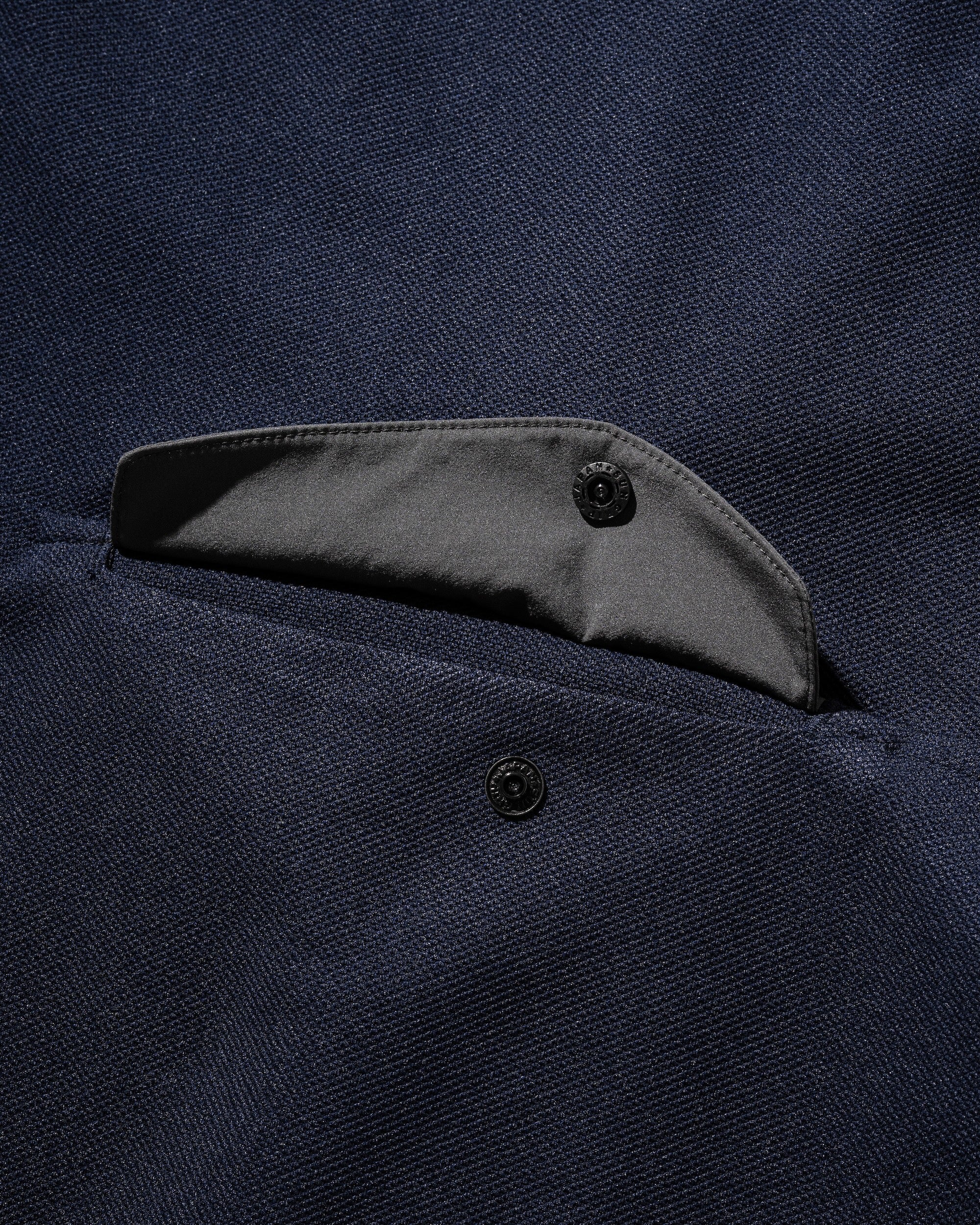【8.20 WED 20:00- IN STOCK】ACTIVE CITY S/S SNAP POLO SHIRT (NAVY)