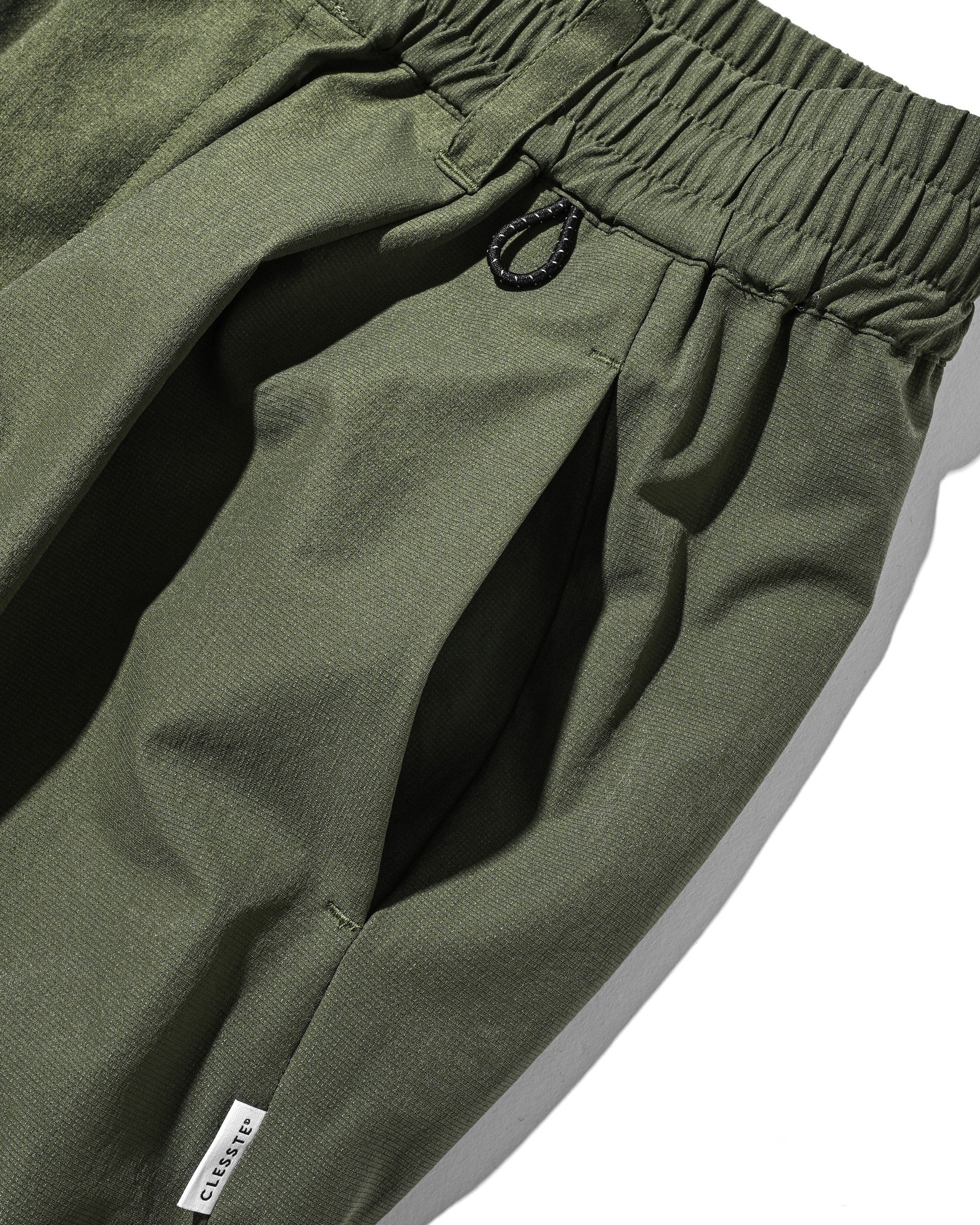 【6.3 WED 20:00- IN STOCK】COOLDOTS® CITY BARREL LEG PANTS(OLIVE)