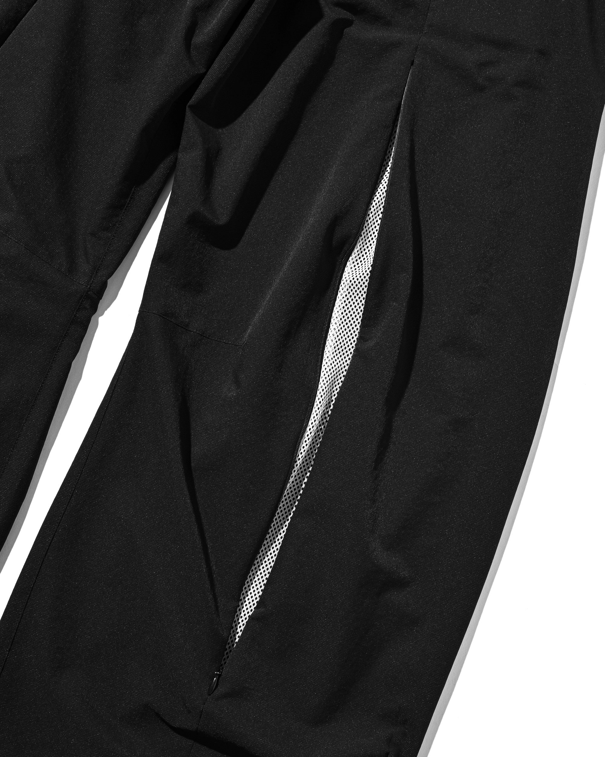 【6.3 WED 20:00- IN STOCK】COOLDOTS® CITY BARREL LEG PANTS(BLACK)
