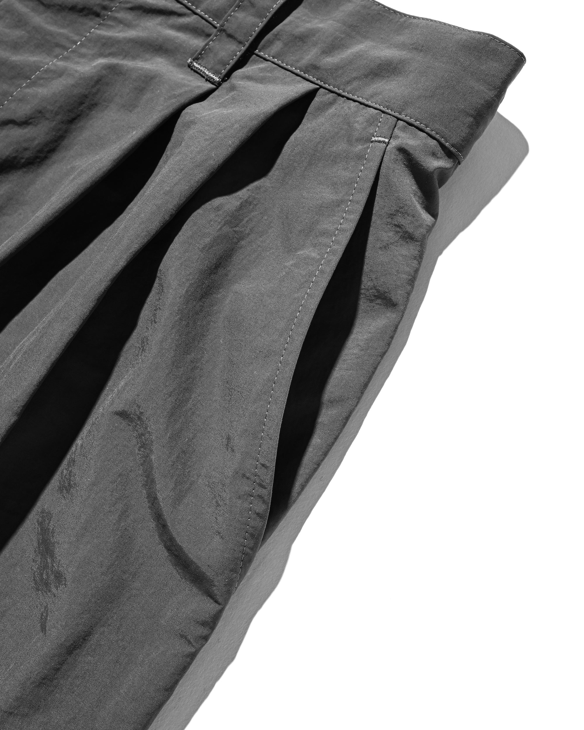 【10.25 SAT 20:00- IN STOCK】ACTIVE CITY UNIFORM WIDE TAPERED PANTS (GRAY)