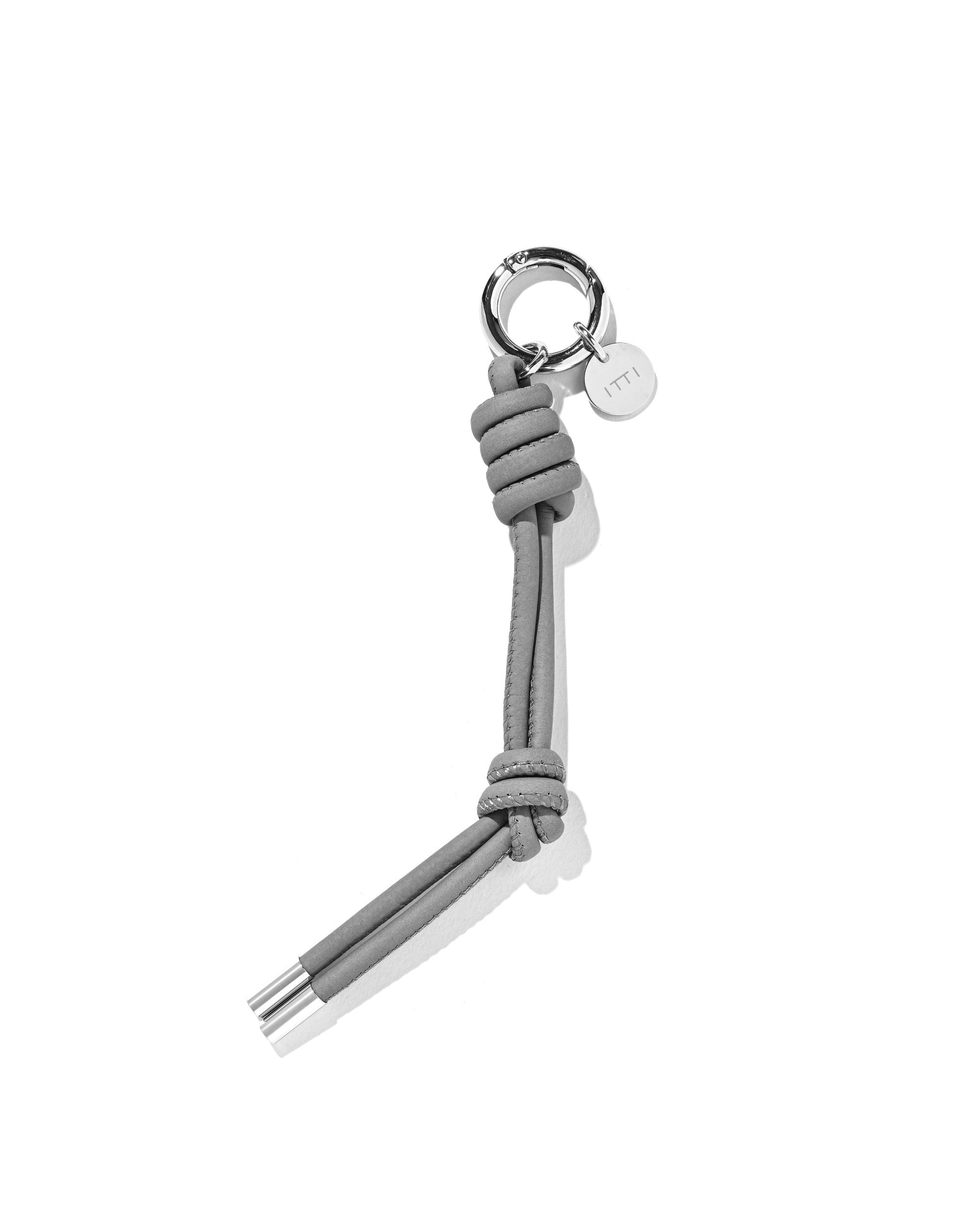 【5.16 SAT 20:00- IN STOCK】【EX.】LEATHER KNOT CHARM FOR ITTI (GRAY)