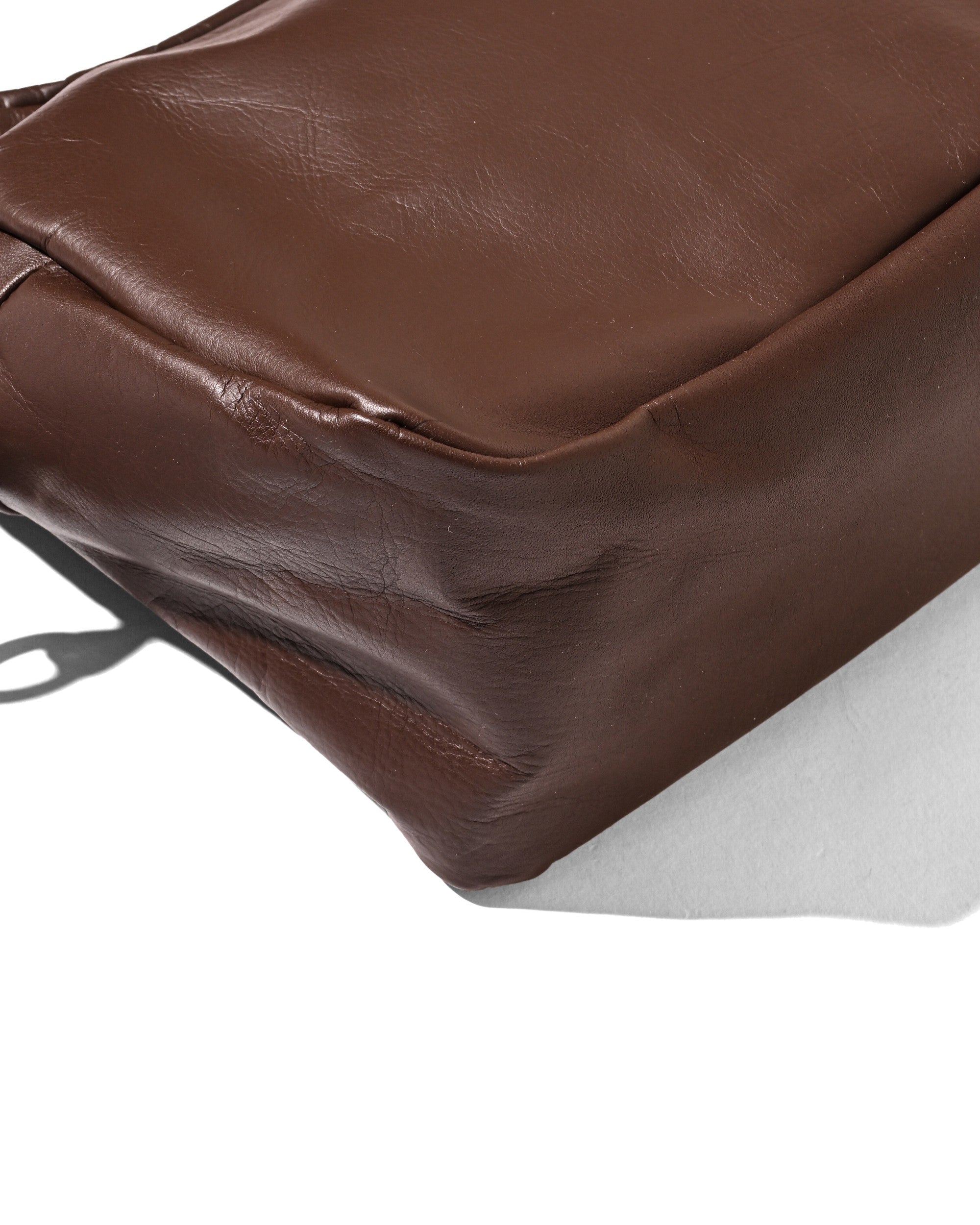 【8.5 WED 20:00- IN STOCK】LEATHER HOLIDAY BAG (BROWN)