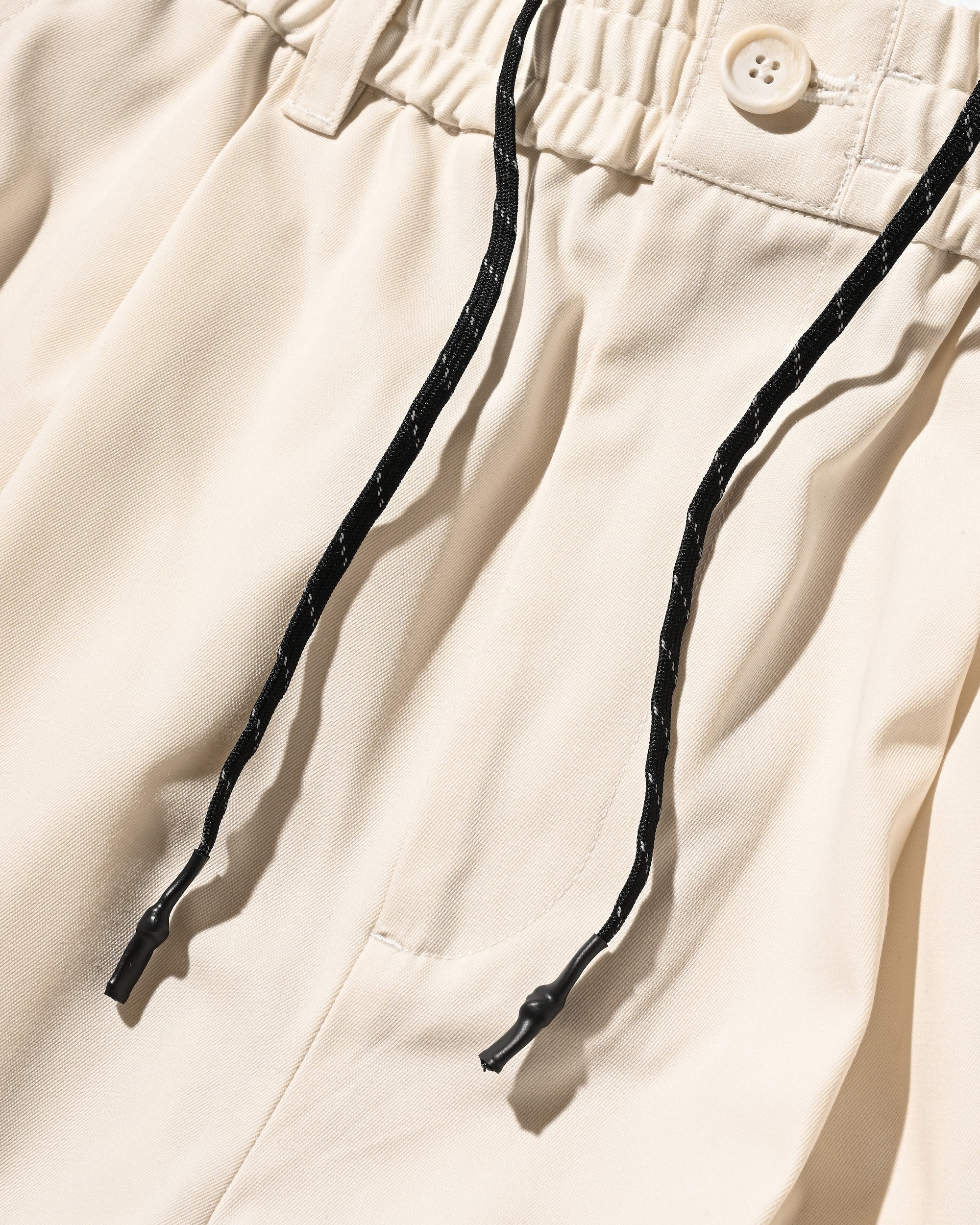 【5.17 SAT 20:00- IN STOCK】MASSIVE TWISTED PANTS (IVORY)