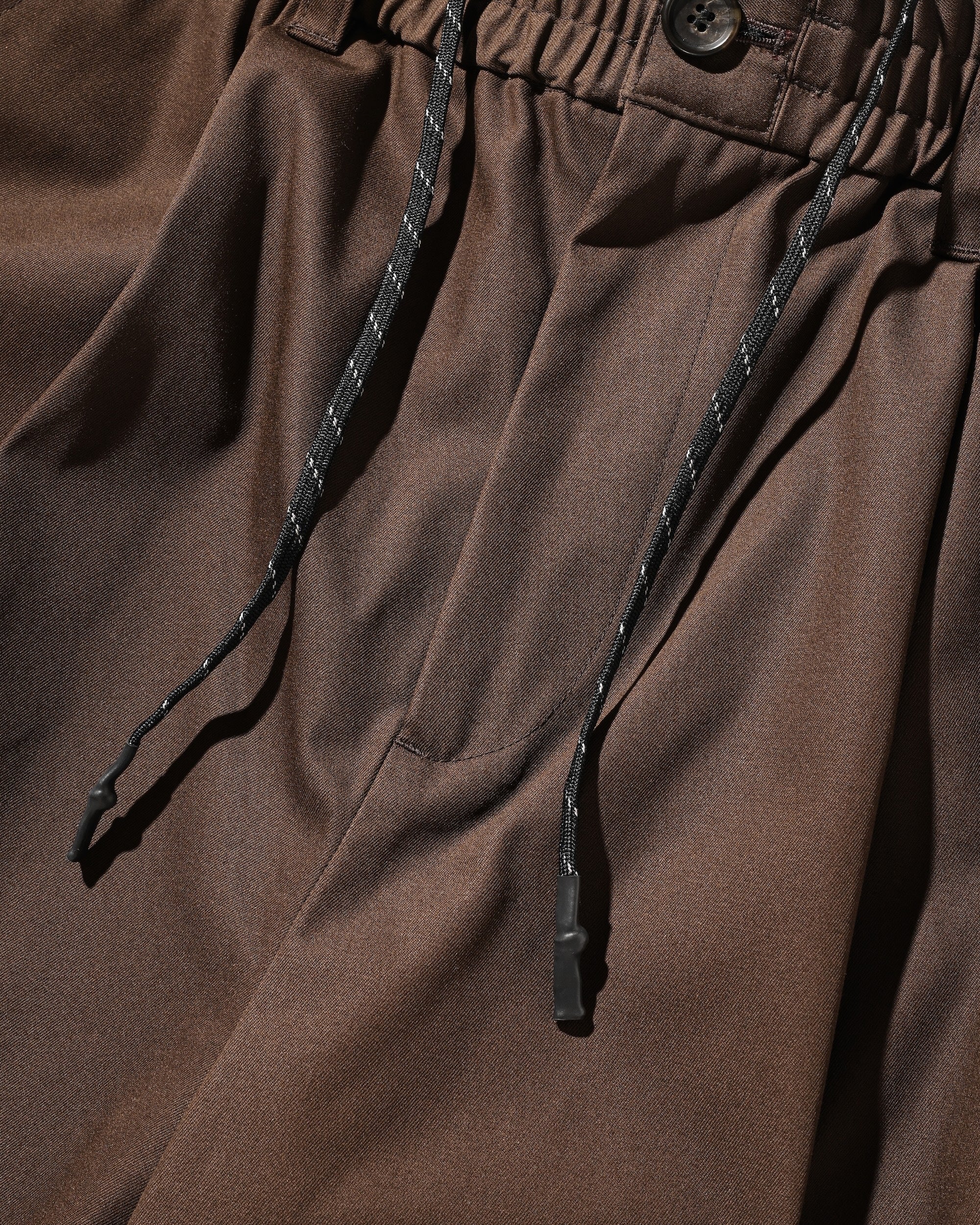 【5.17 SAT 20:00- IN STOCK】MASSIVE TWISTED PANTS (BROWN)
