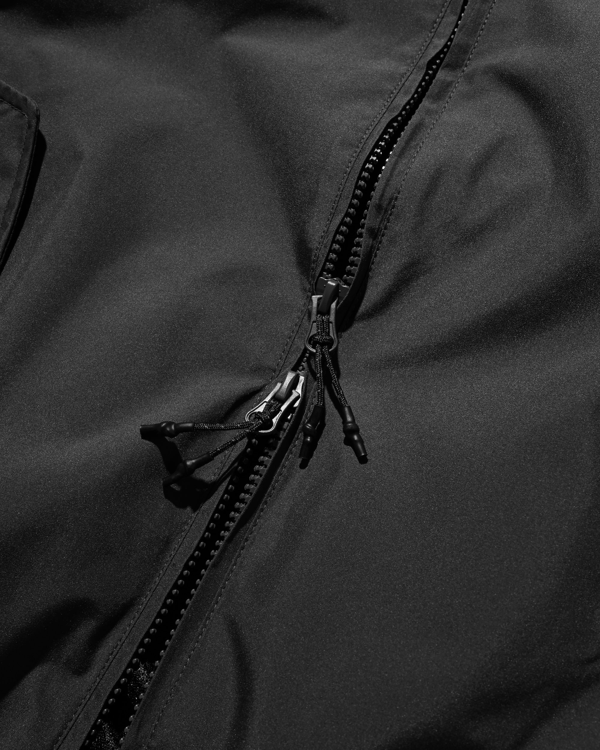 【10.29 WED 20:00- IN STOCK】+phenix WINDSTOPPER® by GORE-TEX LABS TWILL CITY HARRINGTON JACKET (BLACK)