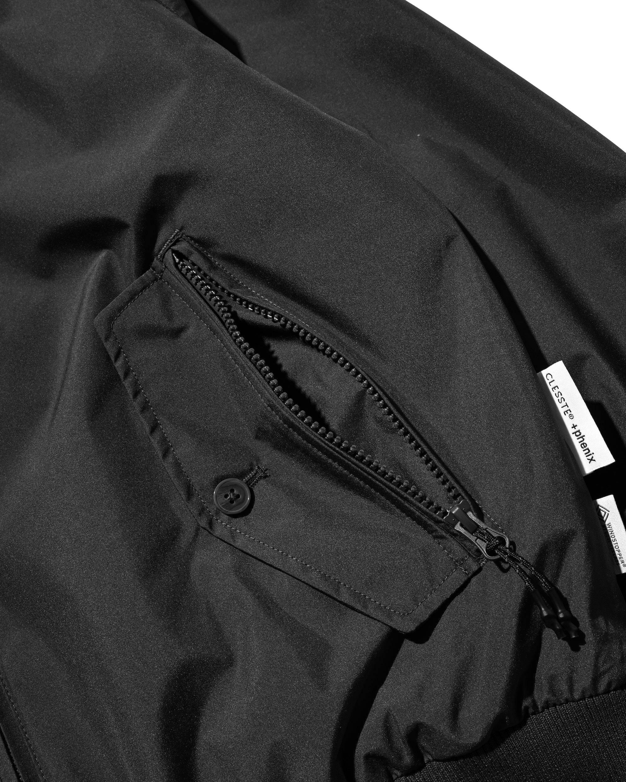 【10.29 WED 20:00- IN STOCK】+phenix WINDSTOPPER® by GORE-TEX LABS TWILL CITY HARRINGTON JACKET (BLACK)