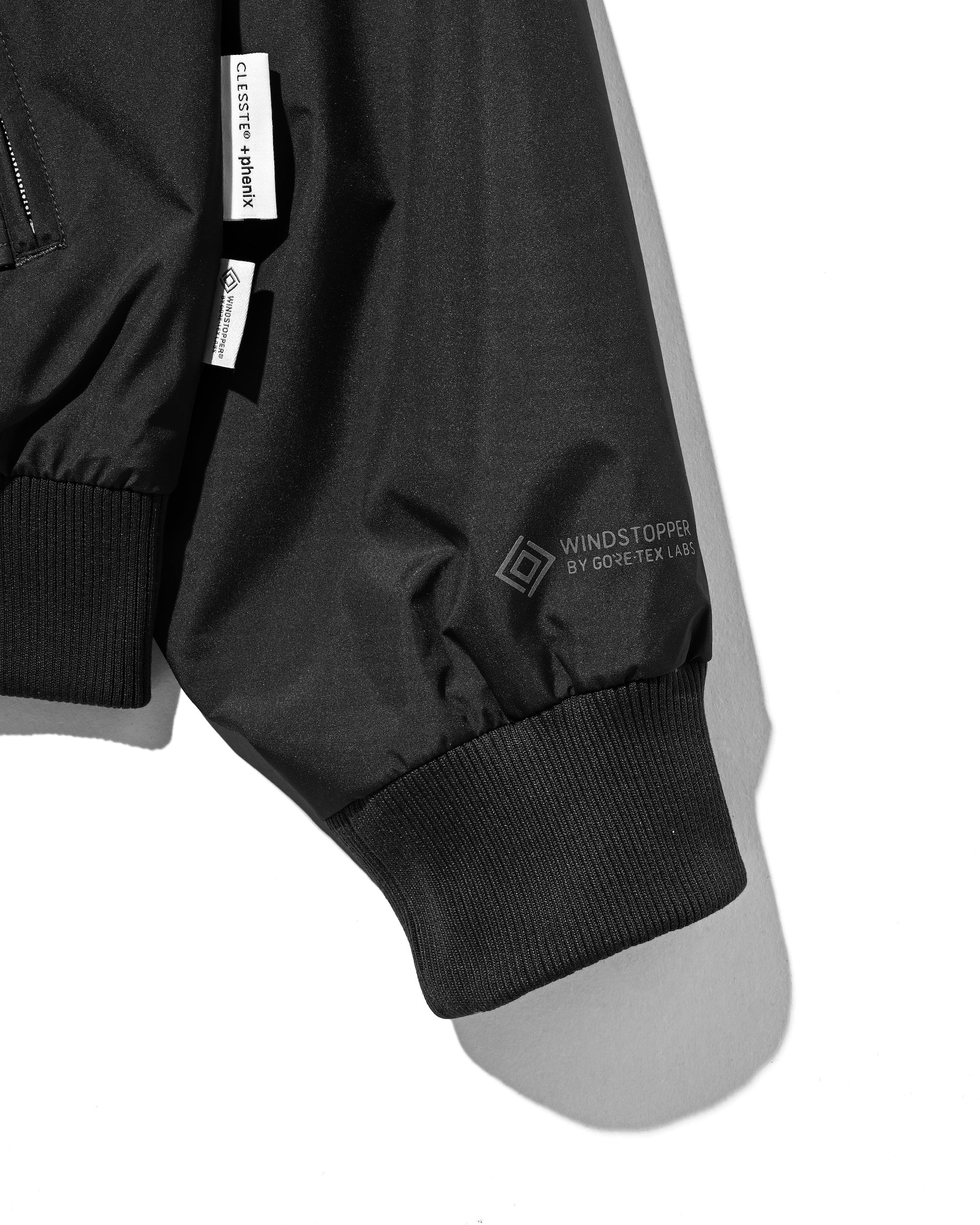 【10.29 WED 20:00- IN STOCK】+phenix WINDSTOPPER® by GORE-TEX LABS TWILL CITY HARRINGTON JACKET (BLACK)