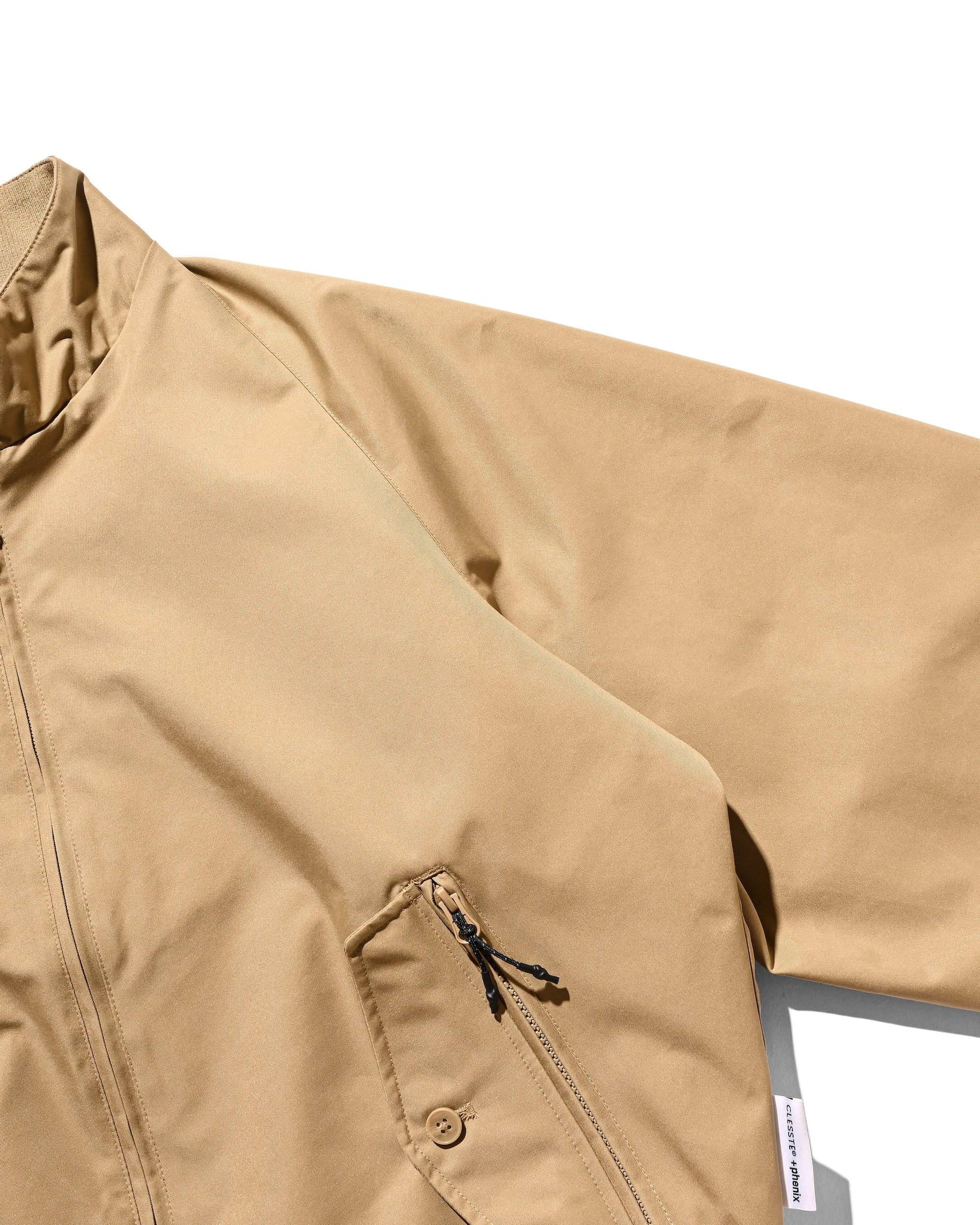 【10.29 WED 20:00- IN STOCK】+phenix WINDSTOPPER® by GORE-TEX LABS TWILL CITY HARRINGTON JACKET (CARAMEL BEIGE)