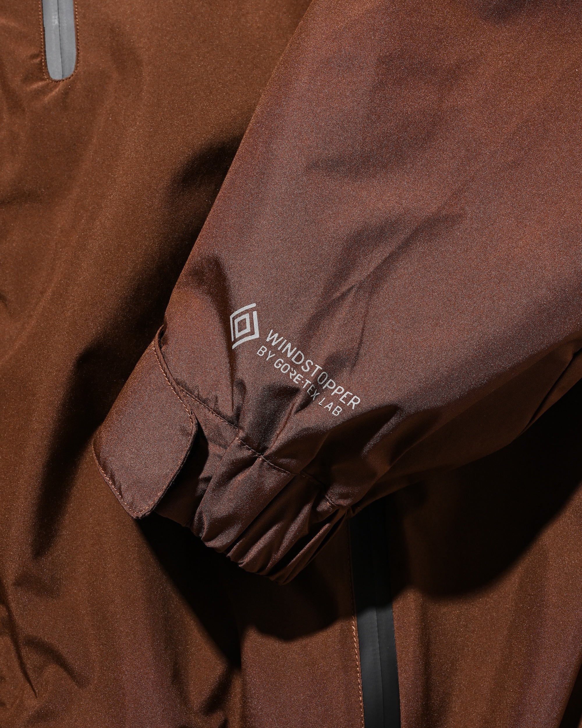 +phenix WINDSTOPPER® by GORE-TEX LABS CITY MOUNTAIN JACKET (CHOCOLATE BROWN)