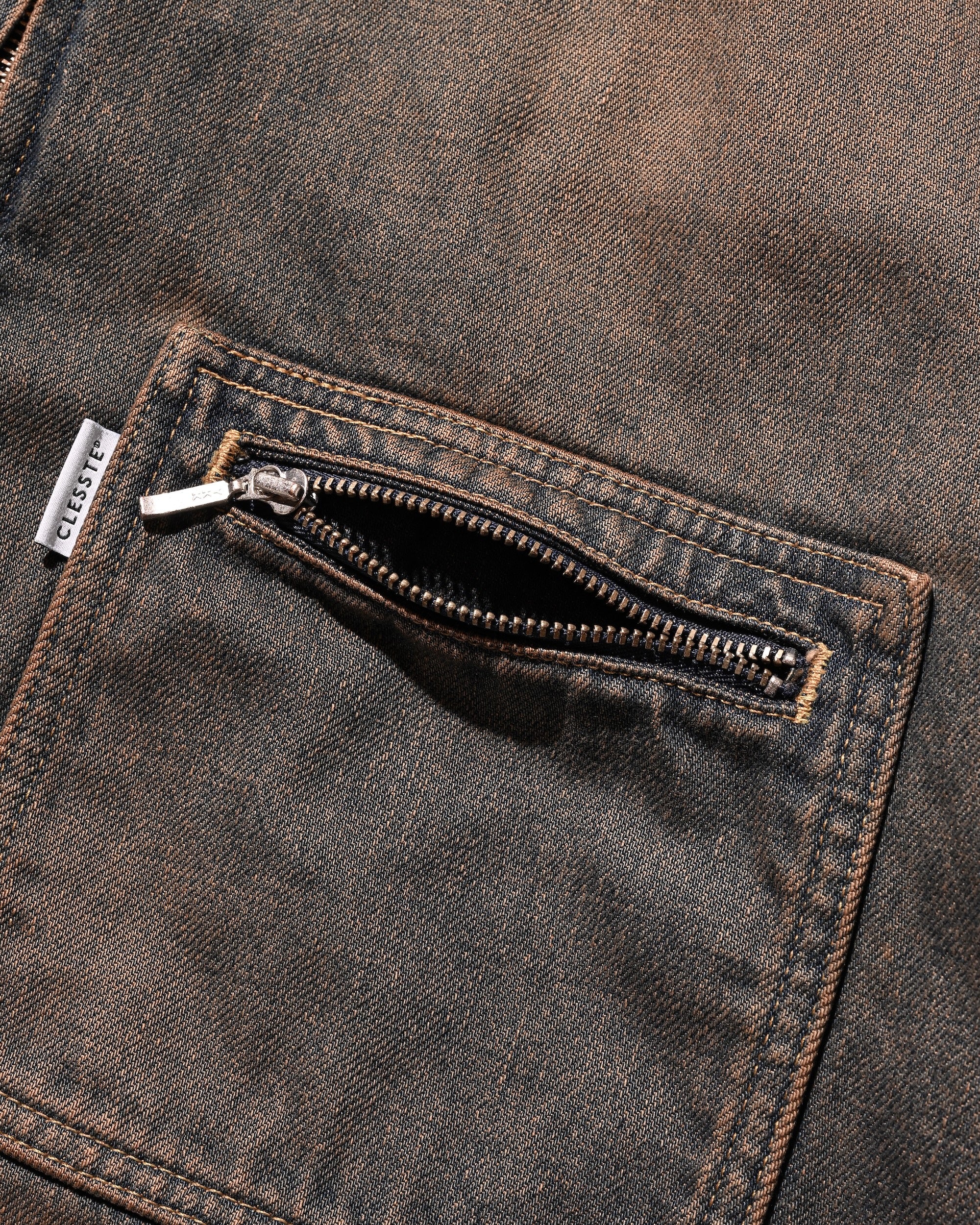 【11.22 SAT 20:00- IN STOCK】VINTAGE DYED SELVEDGE DENIM URBAN JACKET (BROWN)