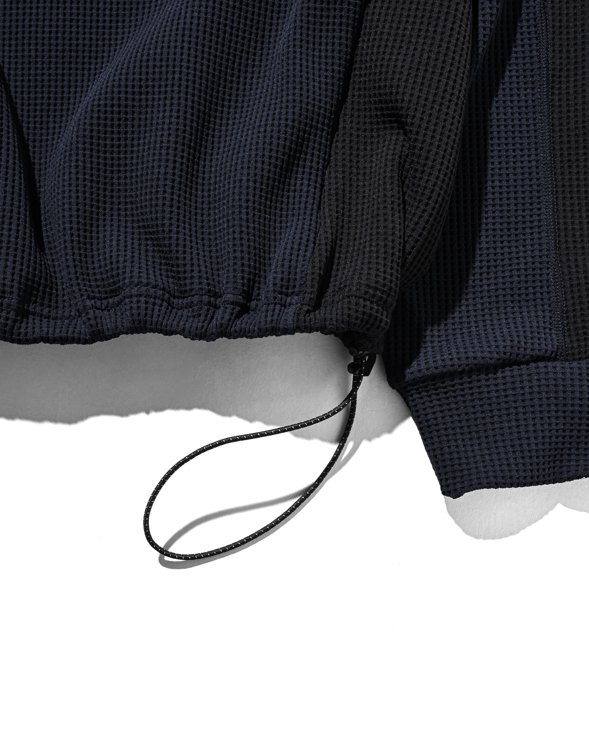 CITY LIGHT THERMAL HALF ZIP HOODIE (NAVY×BLACK)