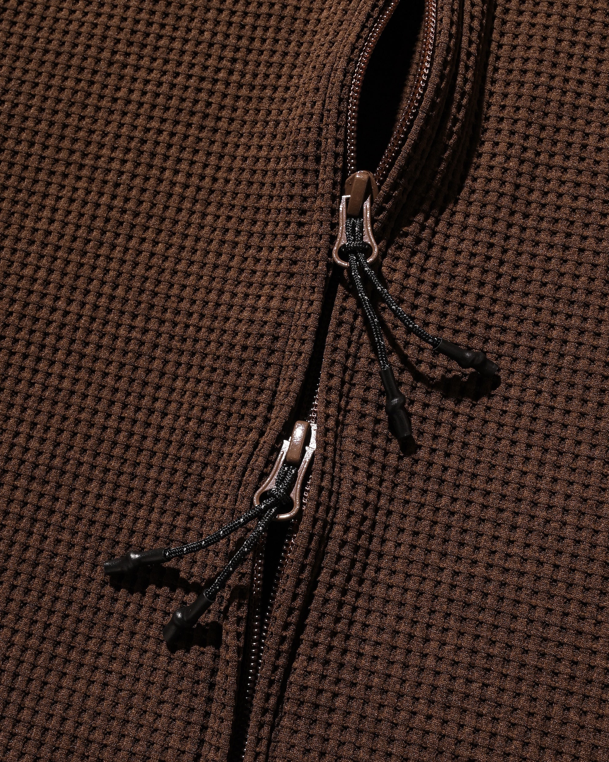 CITY LIGHT THERMAL ZIP UP (BROWN×BLACK)