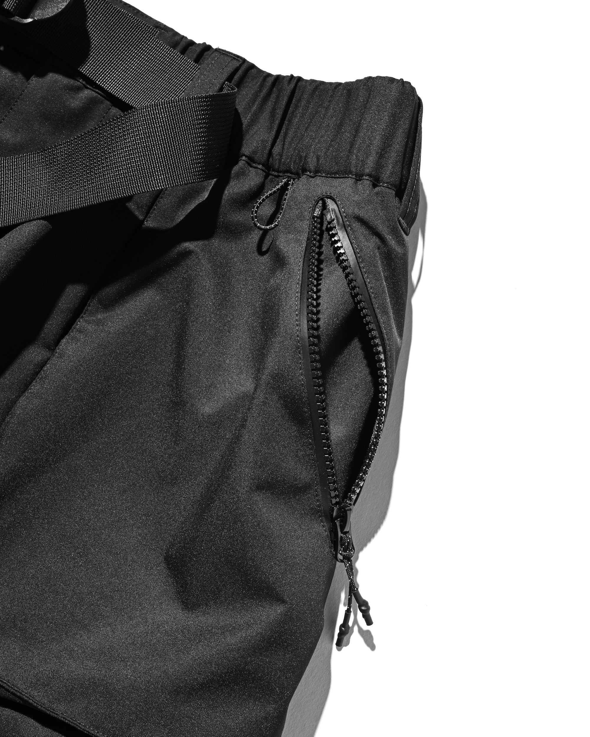+phenix WINDSTOPPER® by GORE-TEX LABS TWILL CITY MILITARY CURVE PANTS (BLACK)