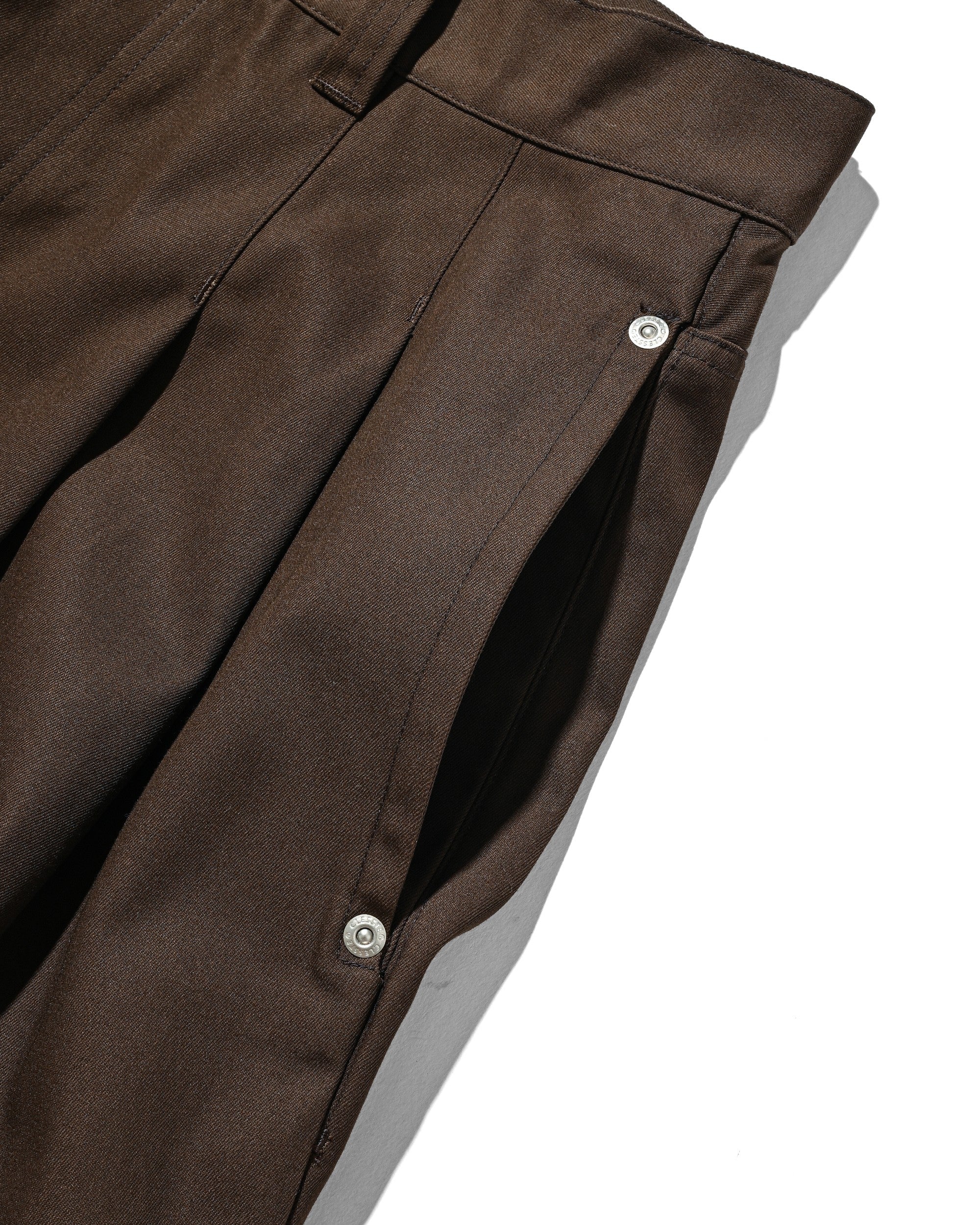 【6.6 SAT 20:00- IN STOCK】T/C GABARDINE CITY BAGGY HALF PANTS (BROWN)