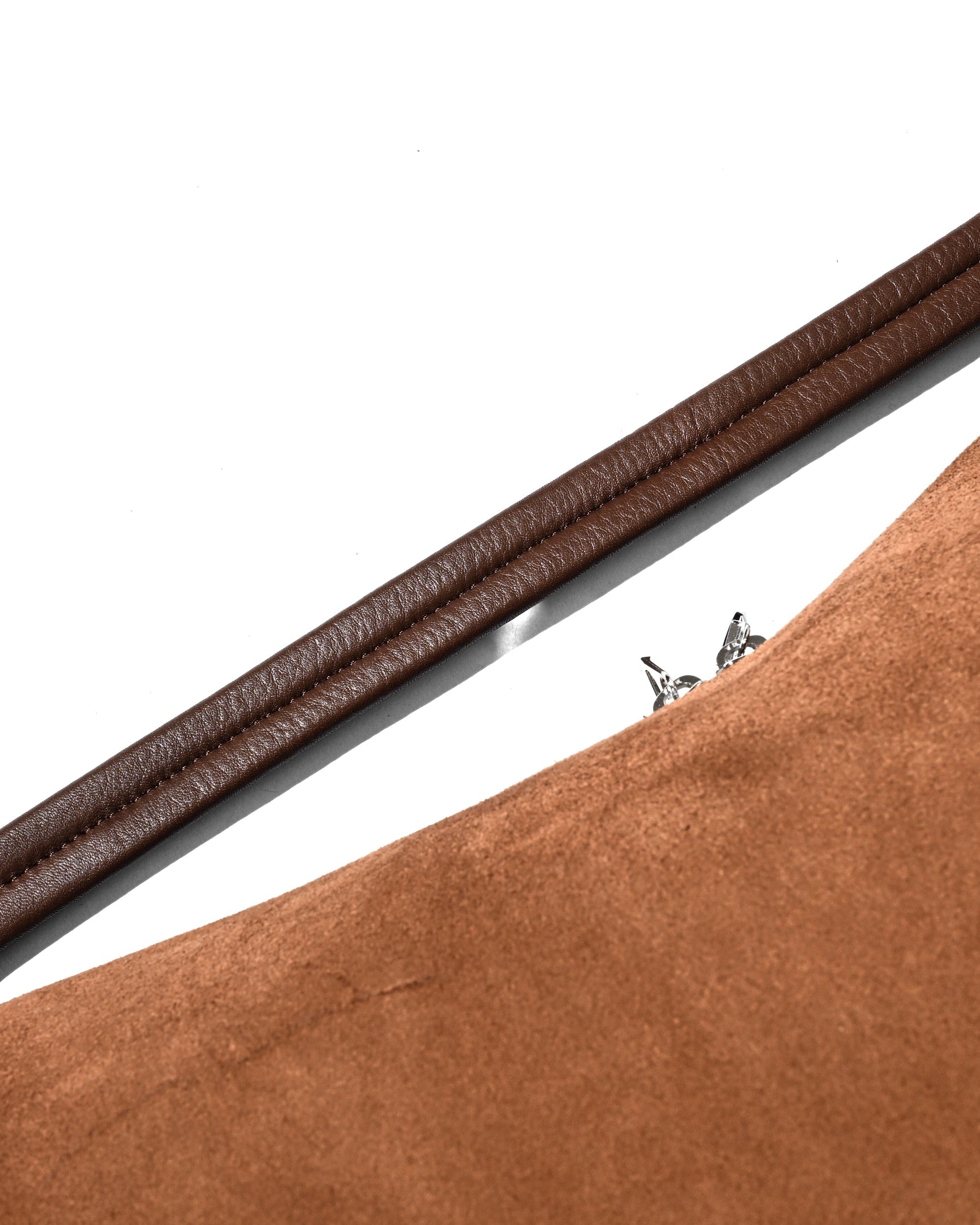SUEDE DAYOFF BAG LARGE (BROWN)