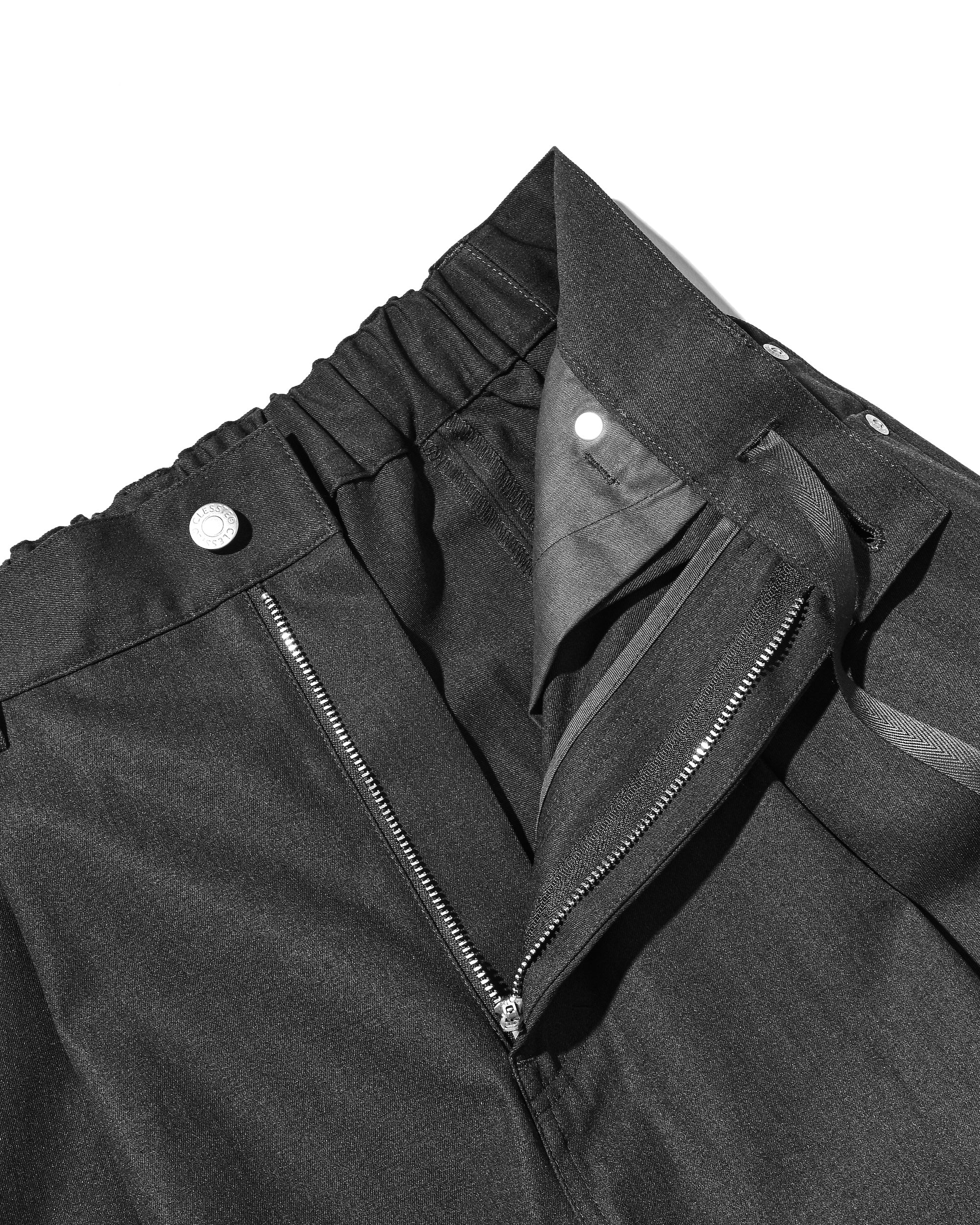 T/C GABARDINE CITY MASSIVE UTILITY CROPPED PANTS (CHARCOAL)