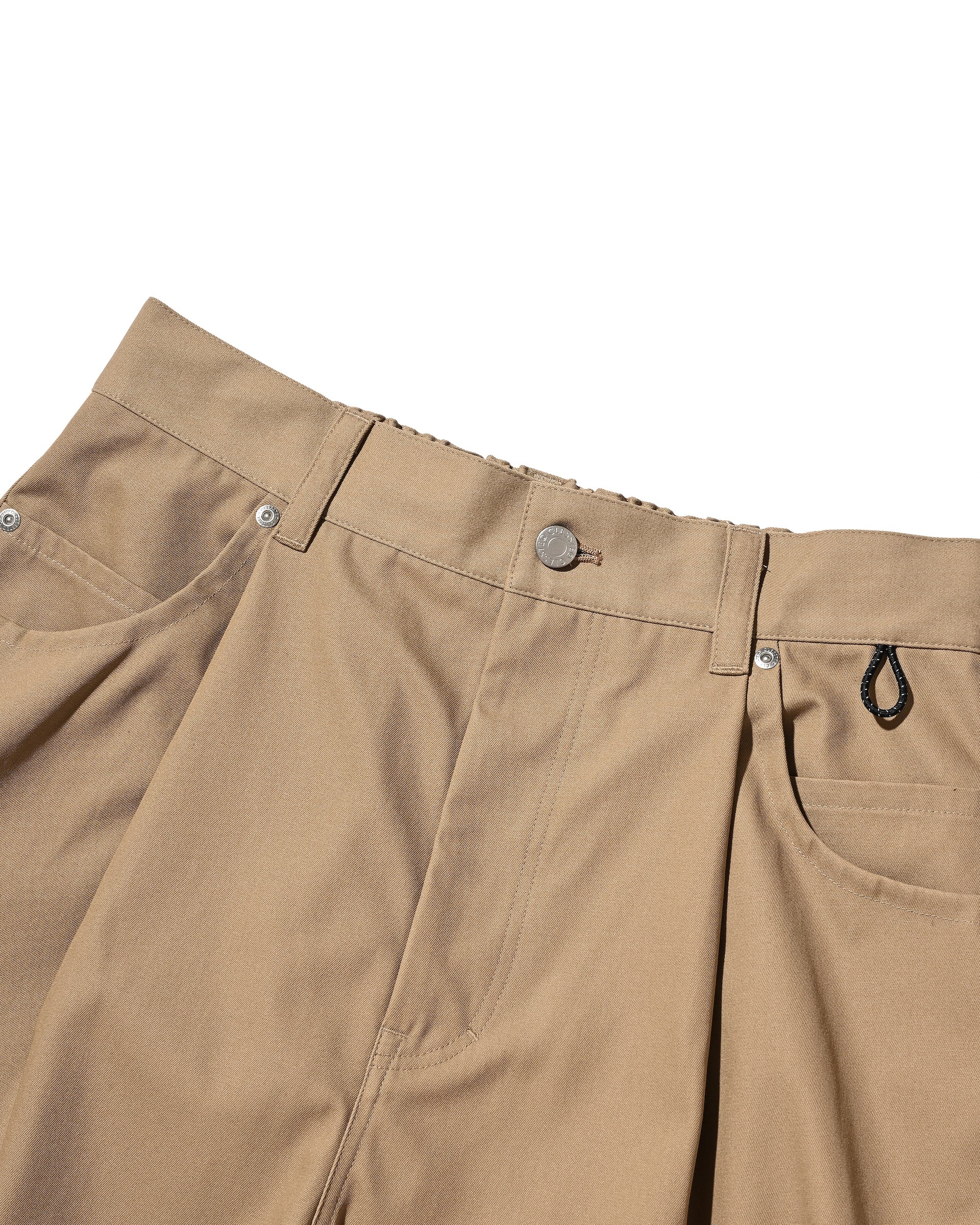 T/C GABARDINE CITY MASSIVE UTILITY CROPPED PANTS (BEIGE)