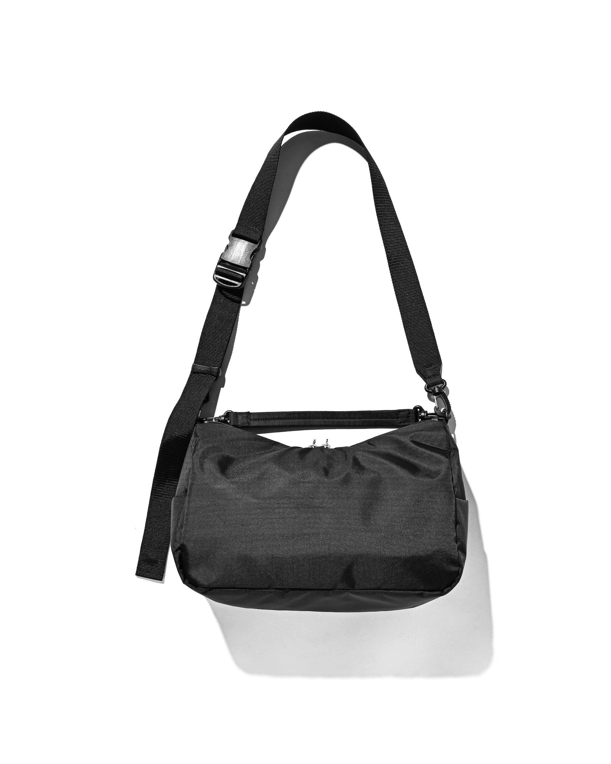 【2.18 WED 20:00- IN STOCK】DAYOFF BAG (BLACK)