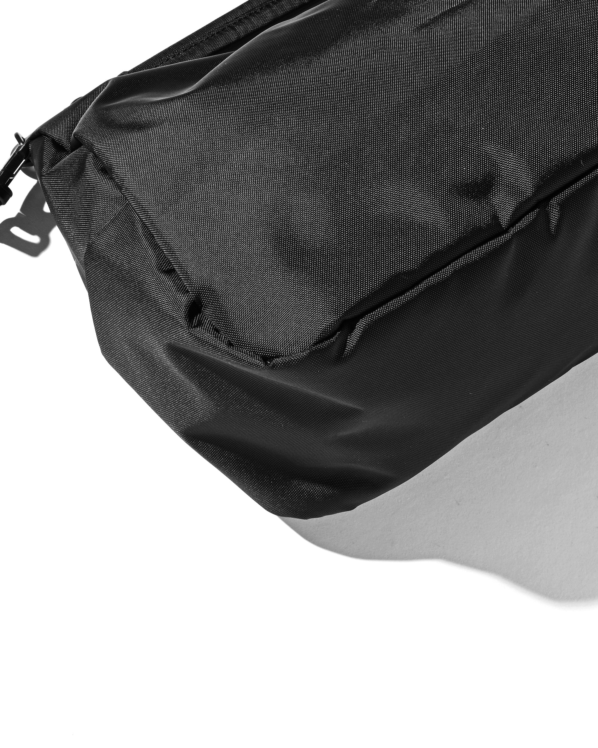 【2.18 WED 20:00- IN STOCK】DAYOFF BAG (BLACK)