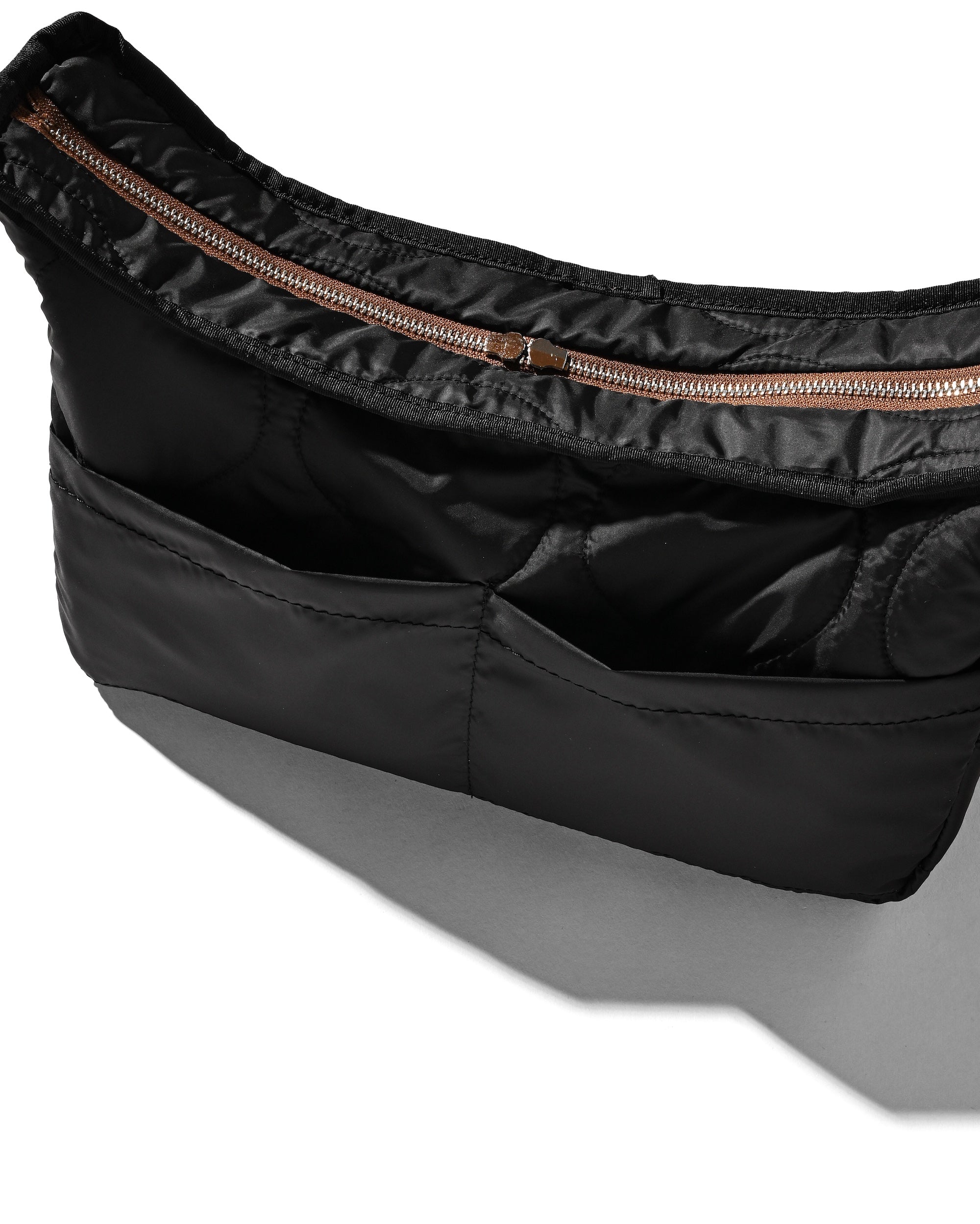 【1.7 WED 20:00- IN STOCK】SUEDE HOLIDAY BAG (BROWN)