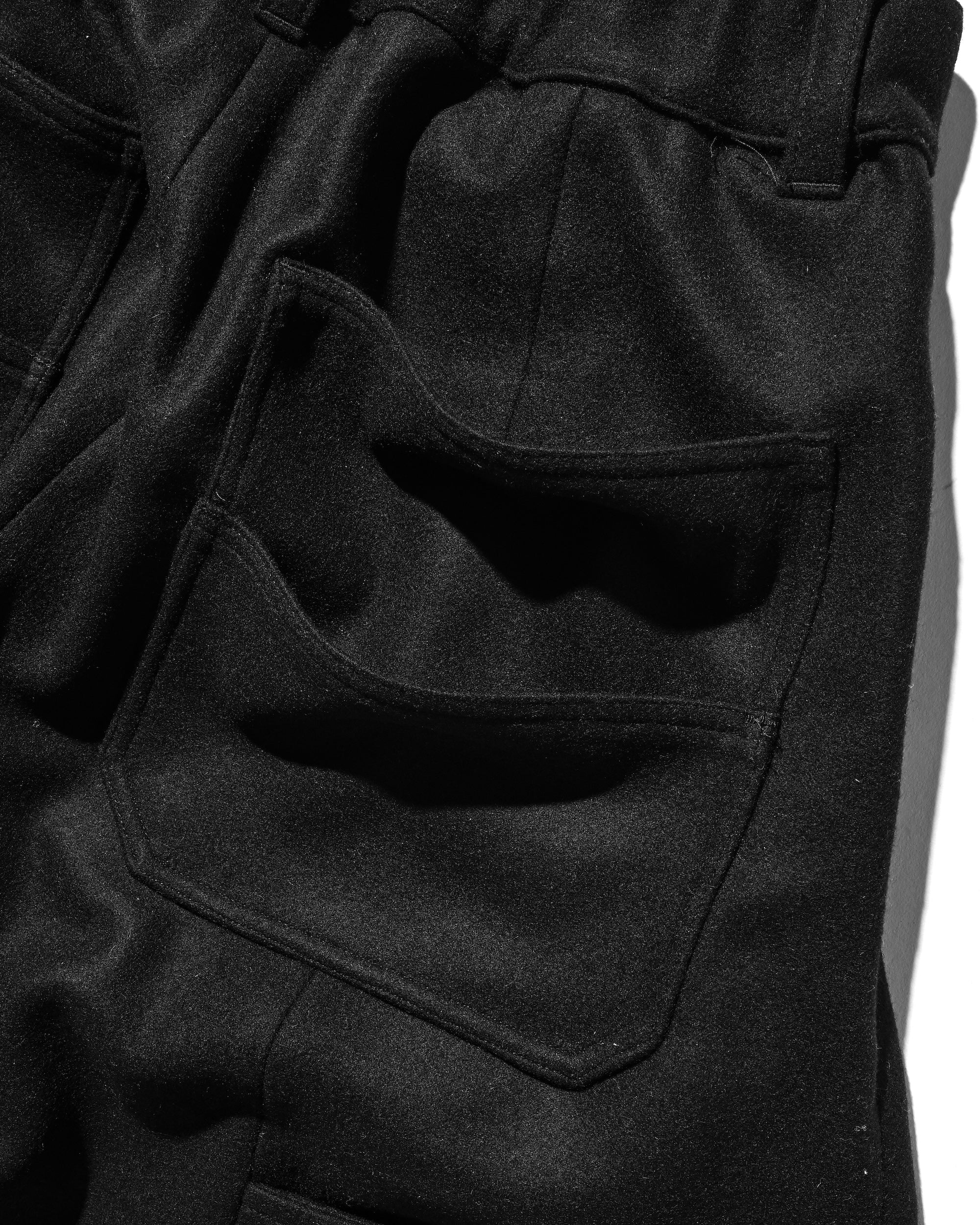 【5월 말 전달 예정】MASSIVE PANTS