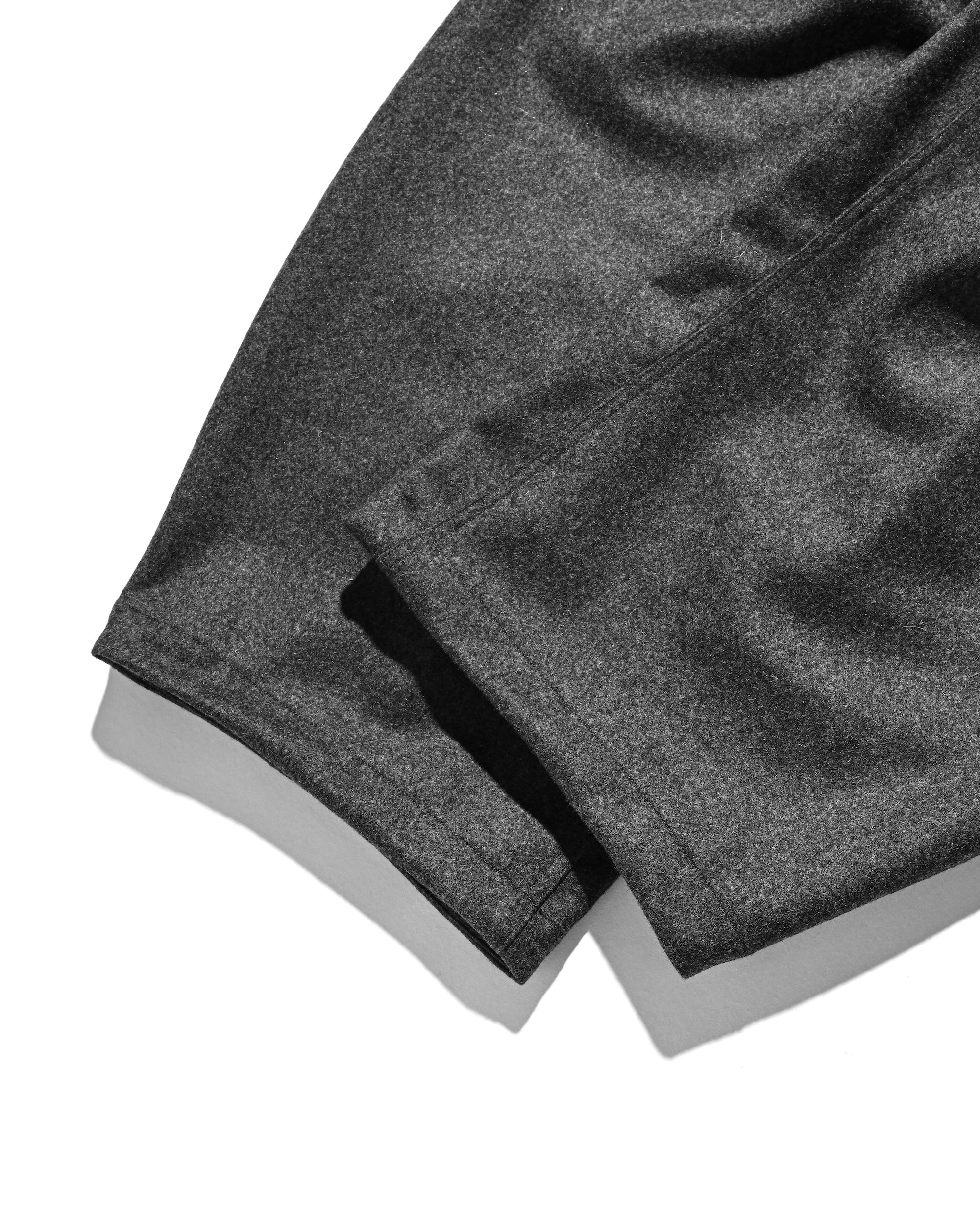 【5월 말 전달 예정】MASSIVE PANTS