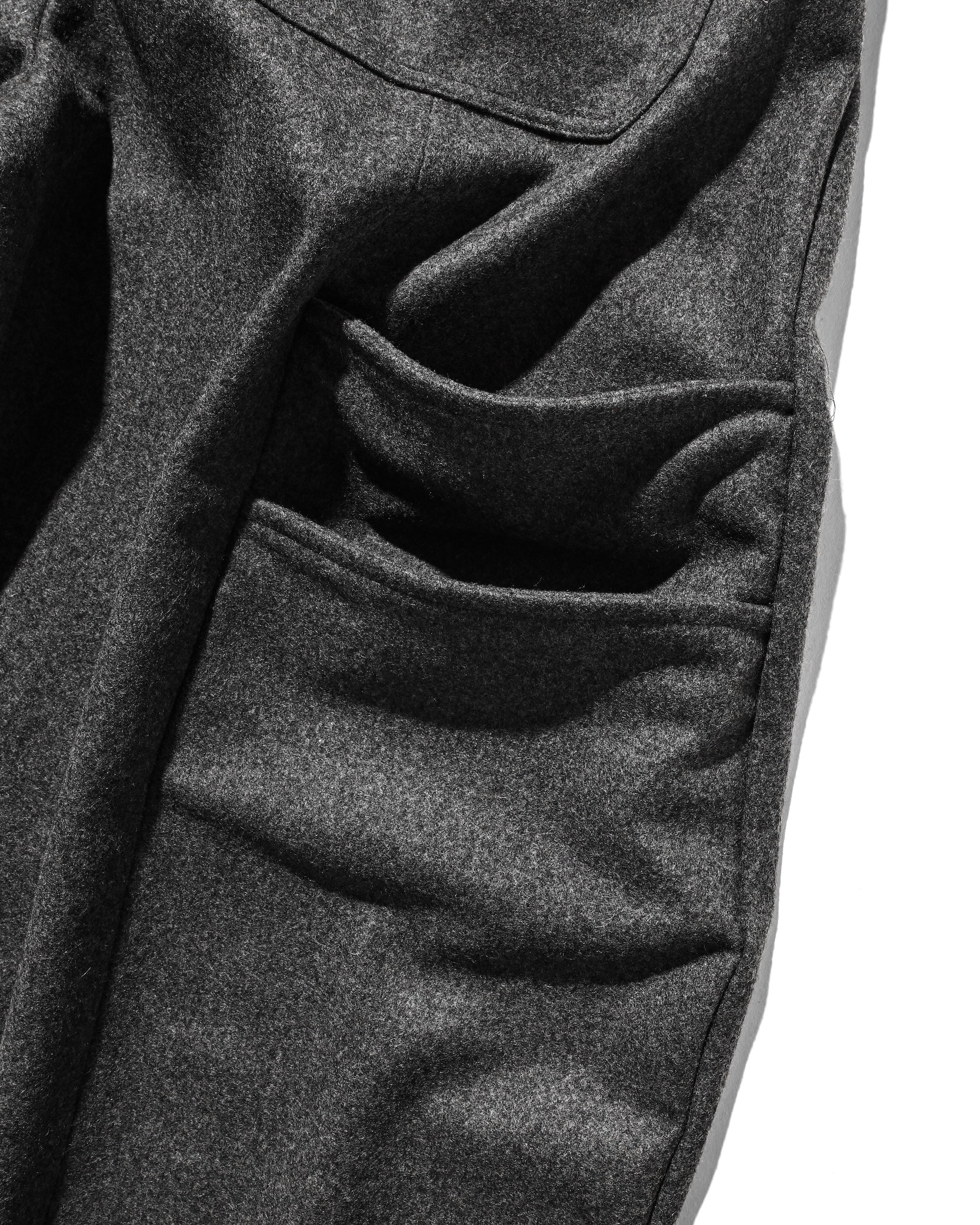 【5월 말 전달 예정】MASSIVE PANTS