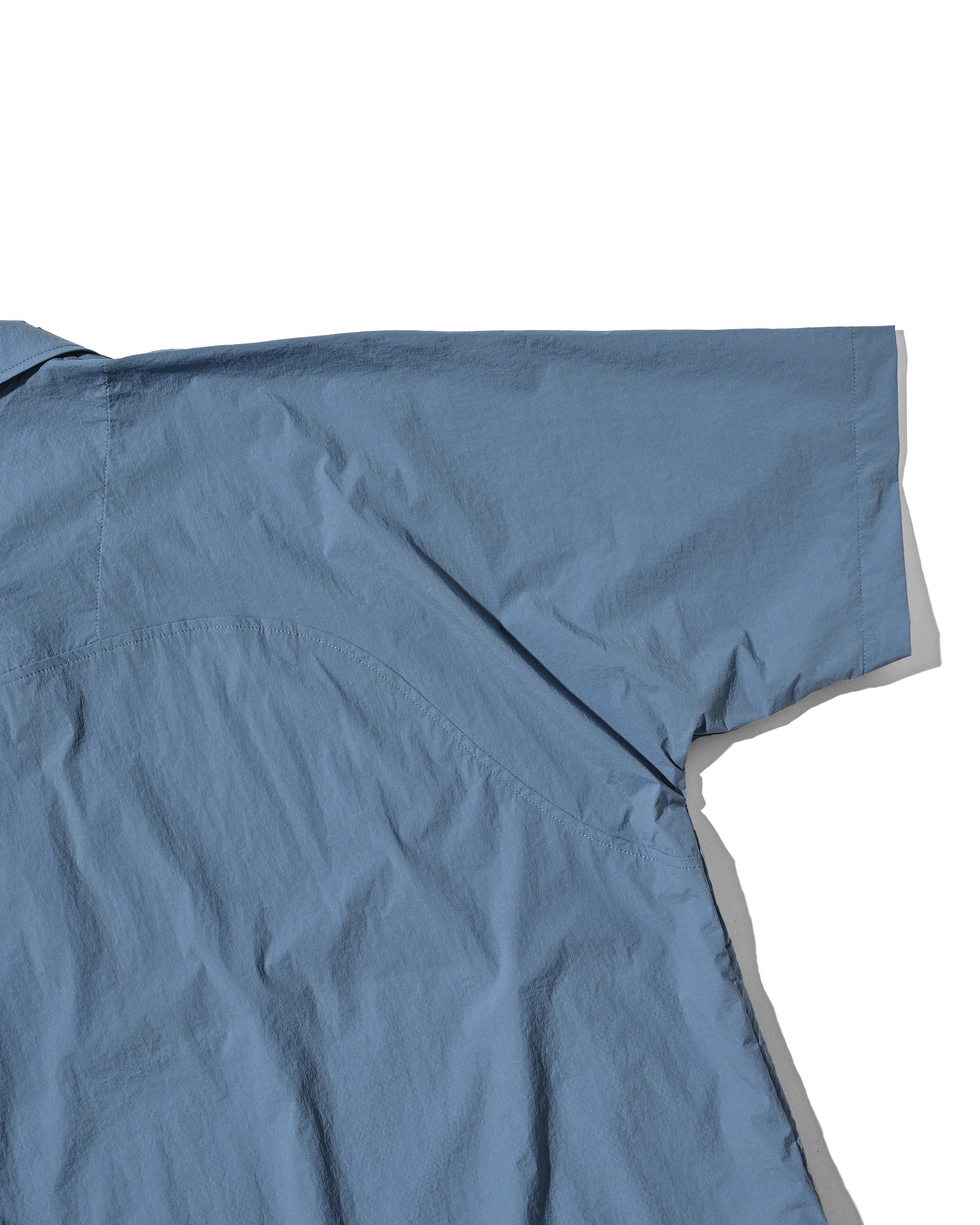 【6.20 SAT 20:00- IN STOCK】HALF ZIP TRAIL S/S SHIRT (SAX BLUE)