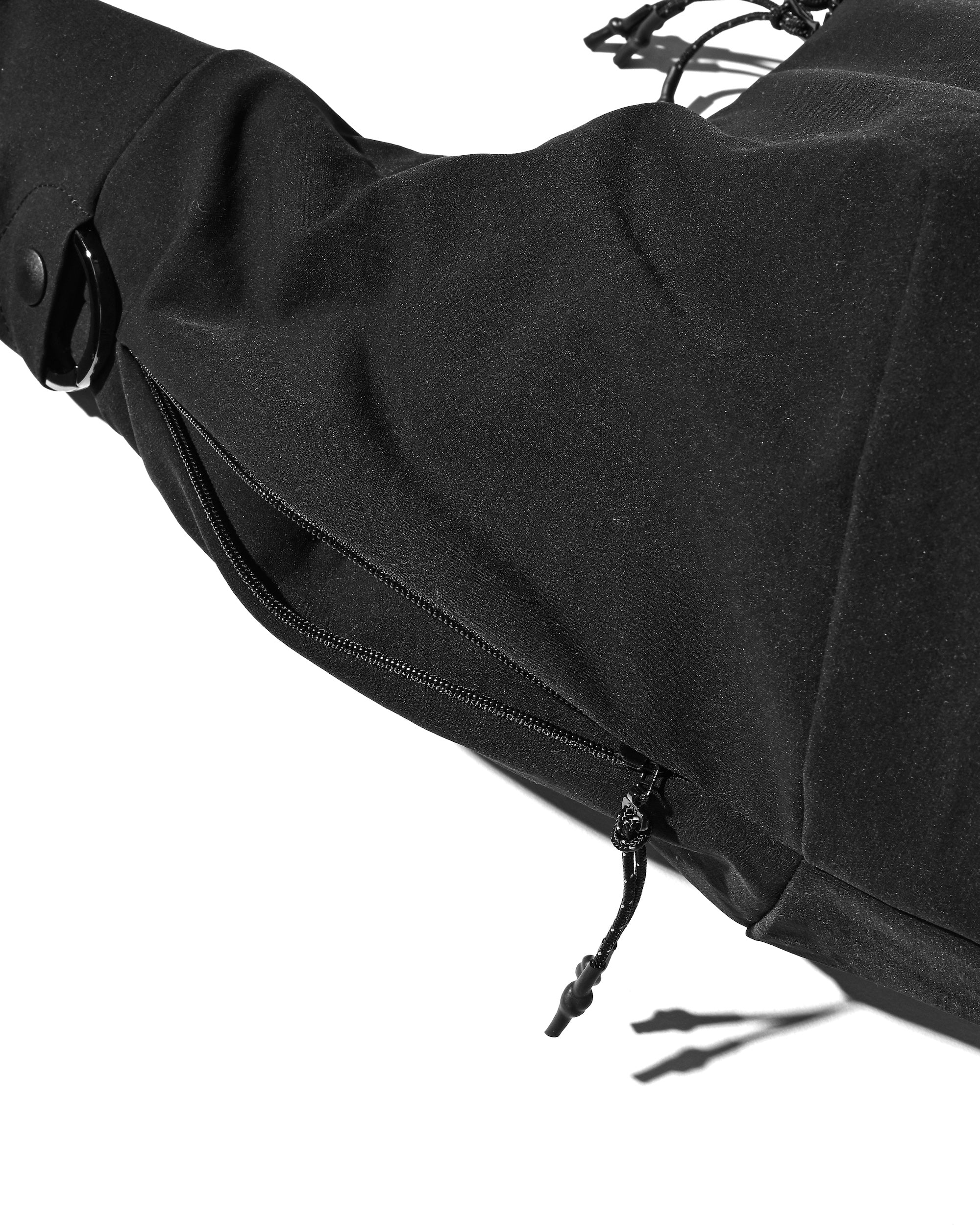 【9.13 SAT 20:00- IN STOCK】SOFT SHELL SYSTEM ADJUSTER BAG
