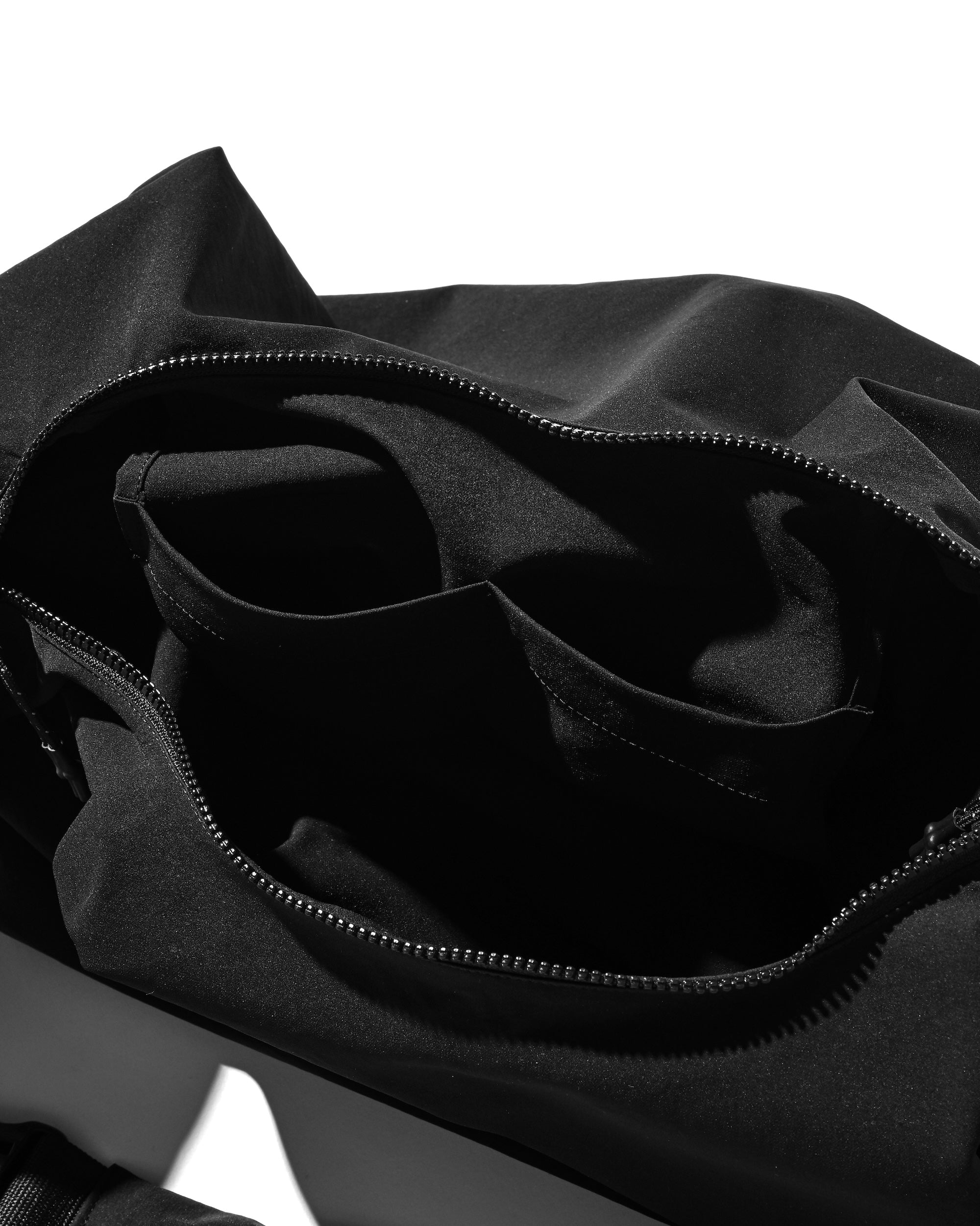 【9.13 SAT 20:00- IN STOCK】SOFT SHELL SYSTEM ADJUSTER BAG