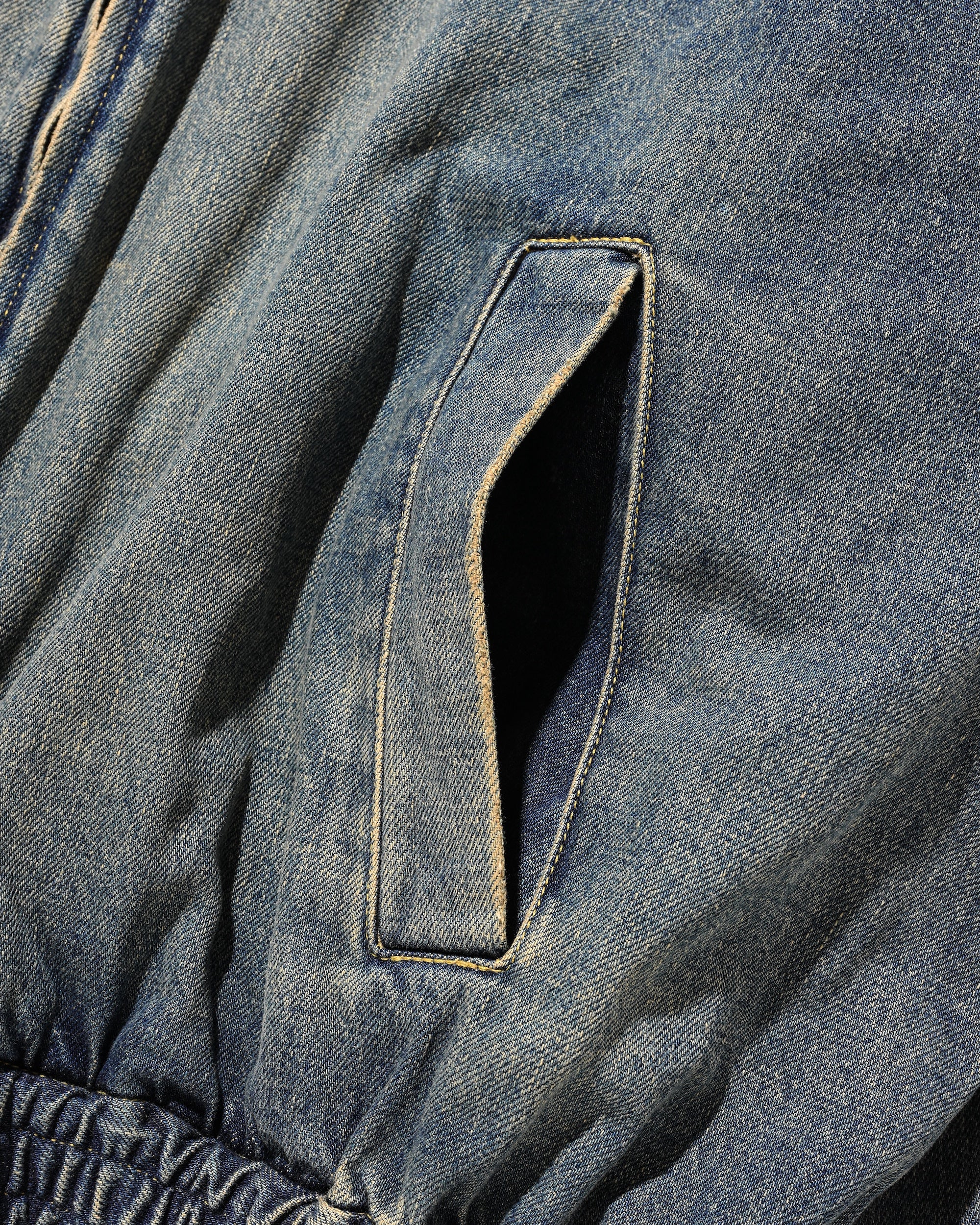 VINTAGE DYED SELVEDGE DENIM CITY UTILITY JACKET (VINTAGE INDIGO)