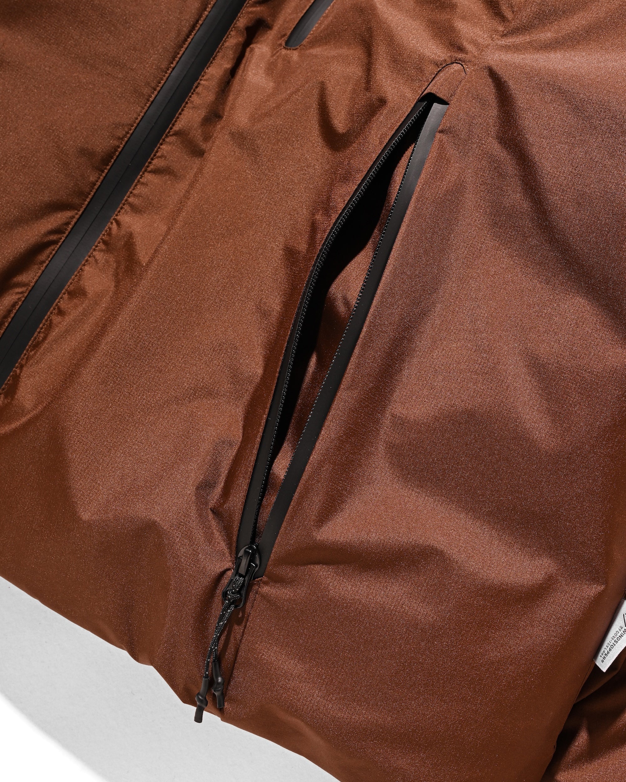 【12.20 SAT 20:00- IN STOCK】+phenix WINDSTOPPER® by GORE-TEX LABS CITY PUFFER JACKET (CHOCOLATE BROWN)