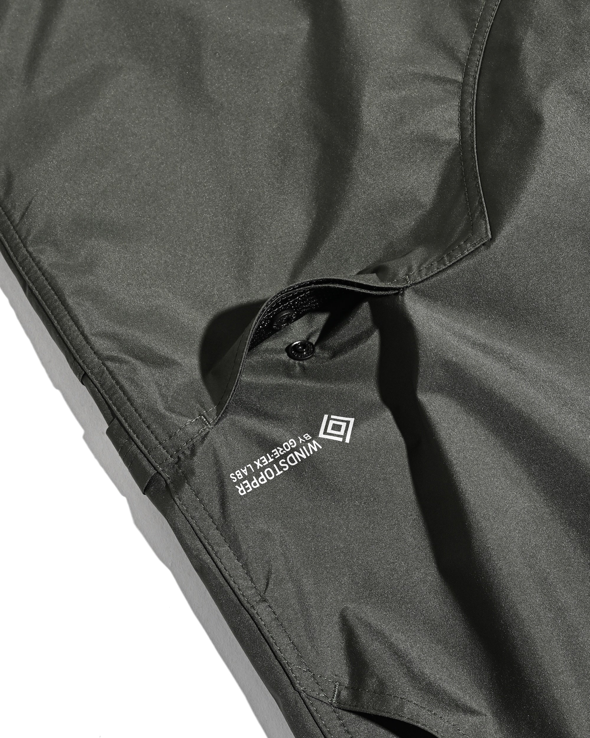 【7.22 WED 20:00- IN STOCK】+phenix WINDSTOPPER® by GORE-TEX LABS CITY DOUBLE KNEE WORKER HALF PANTS (ASPHALT GRAY)
