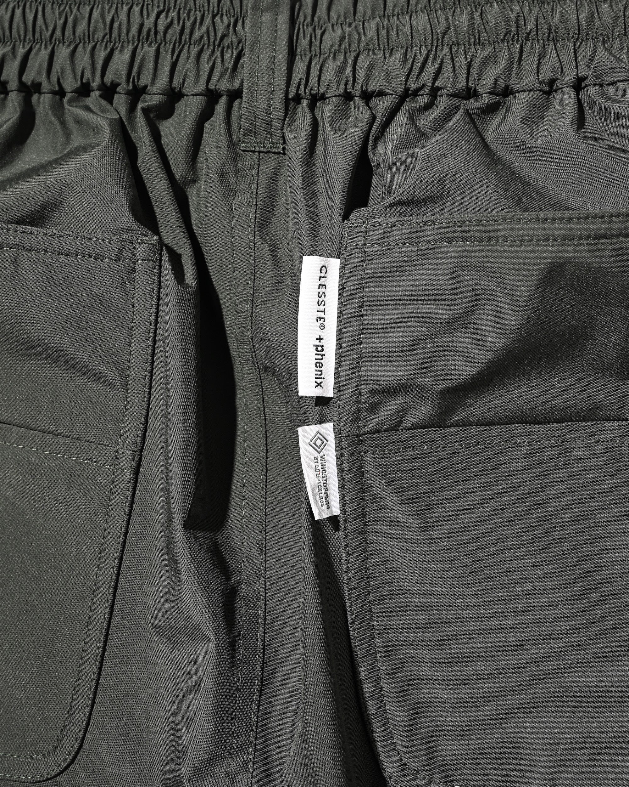 【7.22 WED 20:00- IN STOCK】+phenix WINDSTOPPER® by GORE-TEX LABS CITY DOUBLE KNEE WORKER HALF PANTS (ASPHALT GRAY)