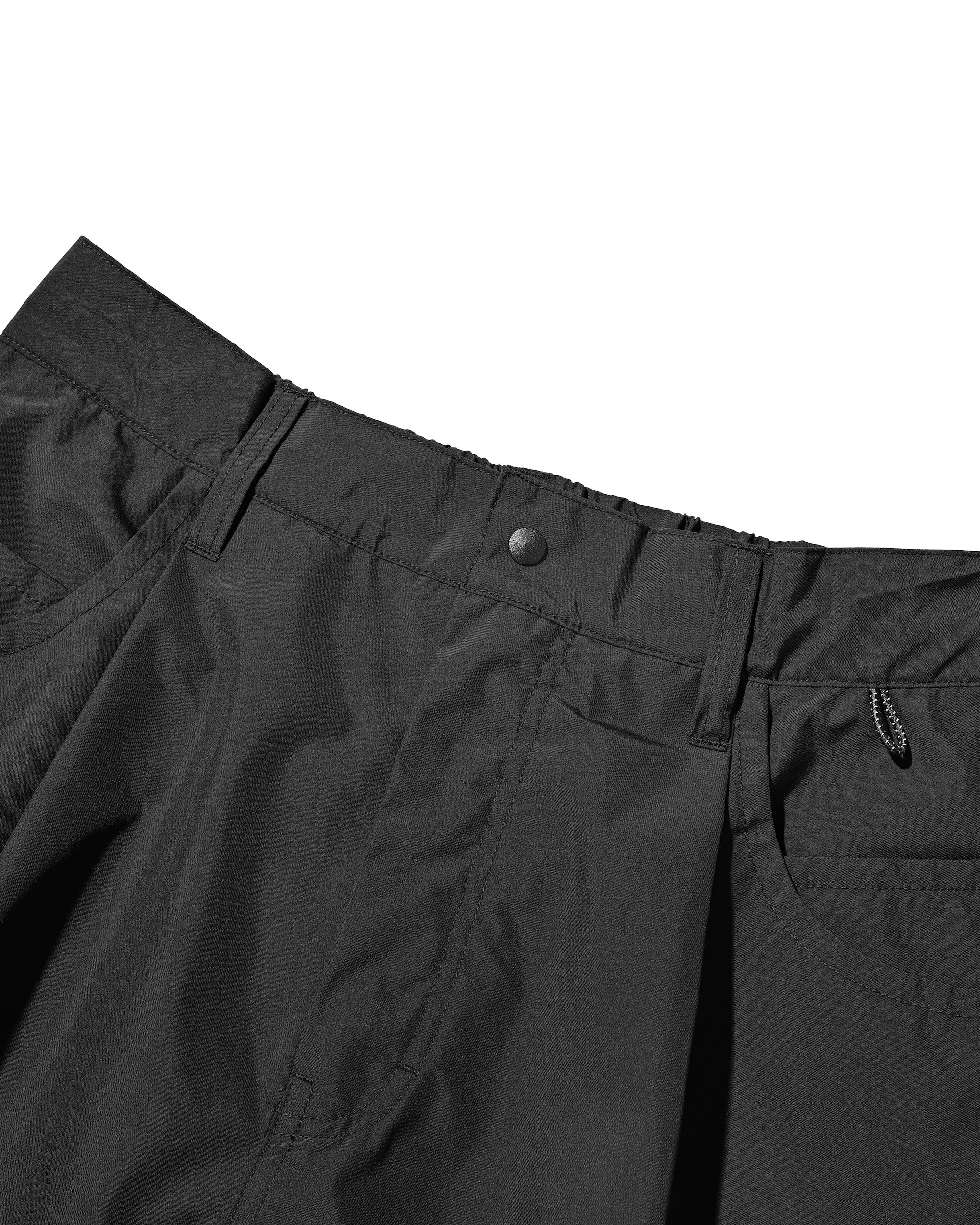 【7.8 WED 20:00- IN STOCK】+PHENIX WINDSTOPPER® BY GORE-TEX LABS TWILL CITY MASSIVE UTILITY HALF PANTS (BLACK)