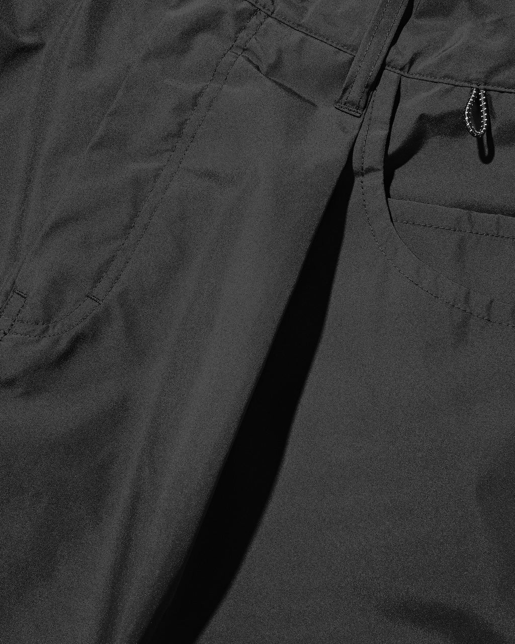【7.25 SAT 20:00- IN STOCK】+phenix WINDSTOPPER® by GORE-TEX LABS CITY MASSIVE UTILITY HALF PANTS (BLACK)