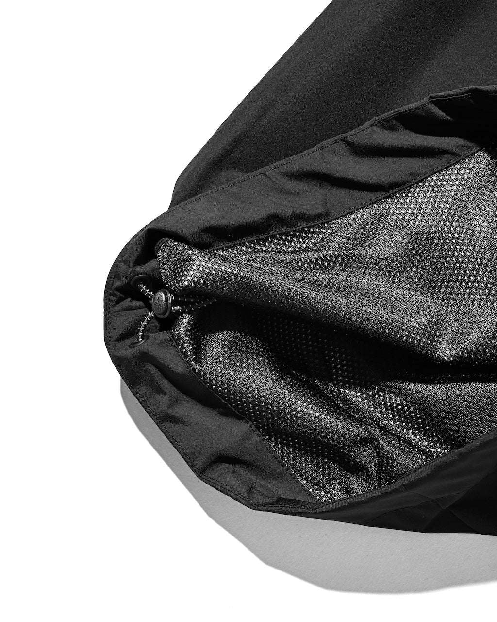 【7.25 SAT 20:00- IN STOCK】+phenix WINDSTOPPER® by GORE-TEX LABS CITY MASSIVE UTILITY HALF PANTS (BLACK)