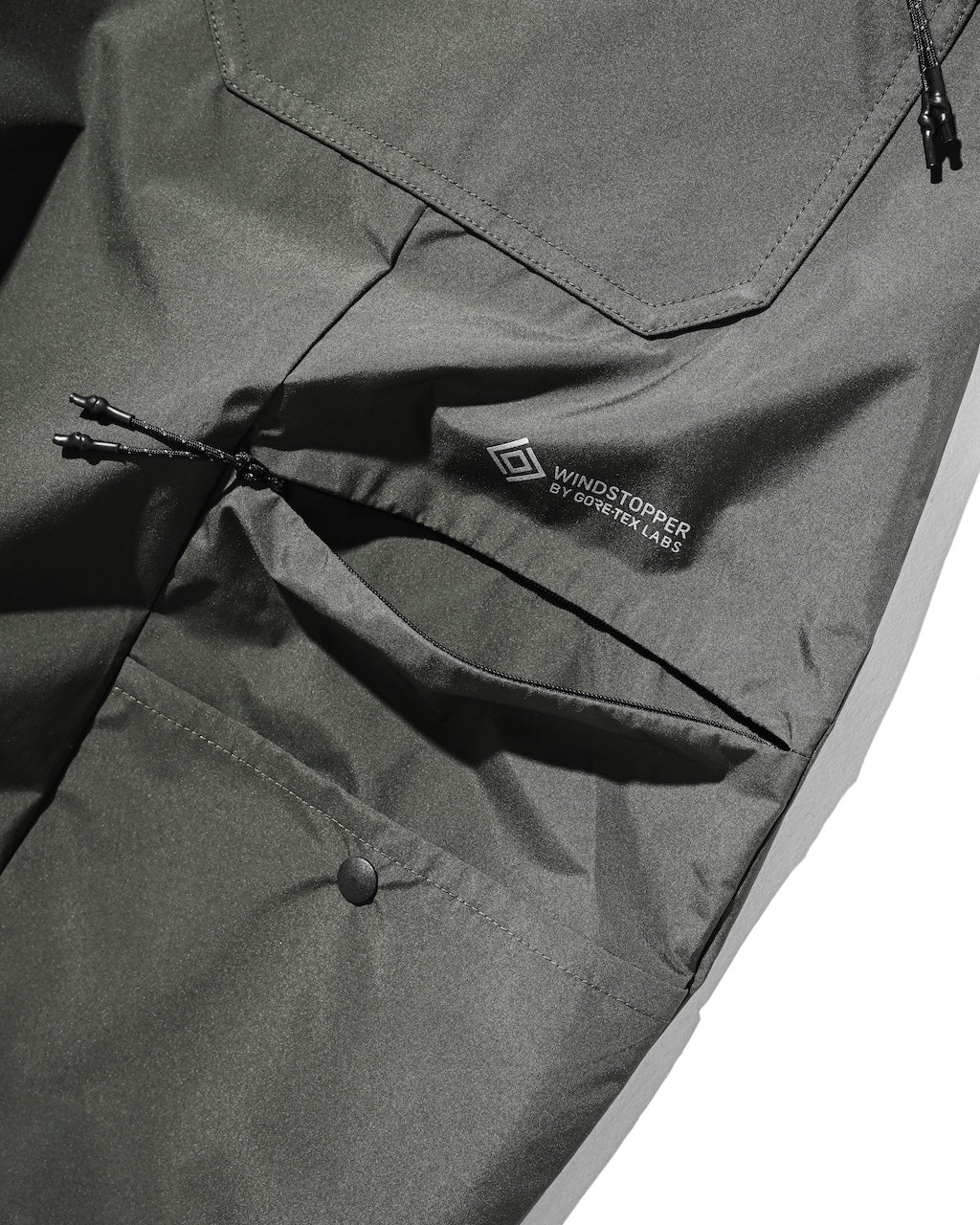 【7.25 SAT 20:00- IN STOCK】+phenix WINDSTOPPER® by GORE-TEX LABS CITY MASSIVE UTILITY HALF PANTS (ASPHALT GRAY)