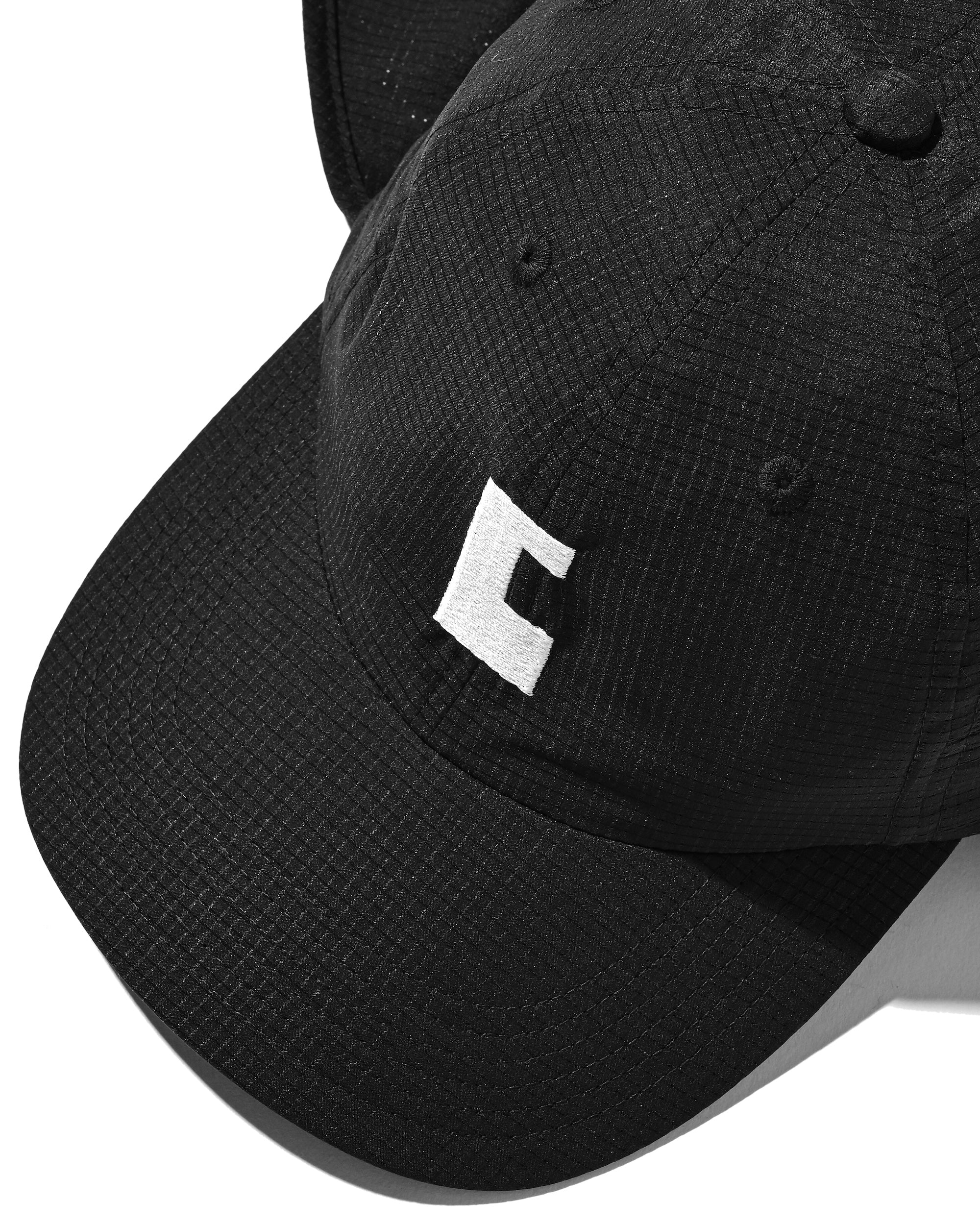 【7.11 SAT 20:00- IN STOCK】"C"ACTIVE CITY SUNSHADE CAP (BLACK×WHITE)